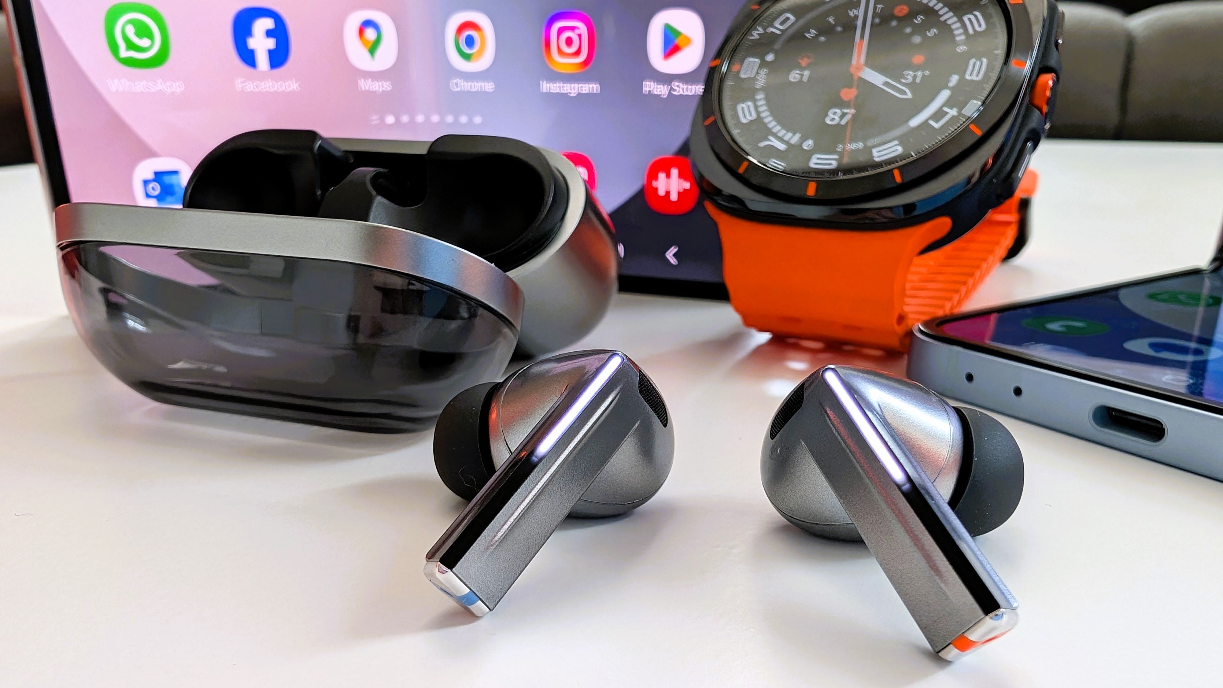 Die Samsung Galaxy Buds3 Pro haben ein neues Design mit 