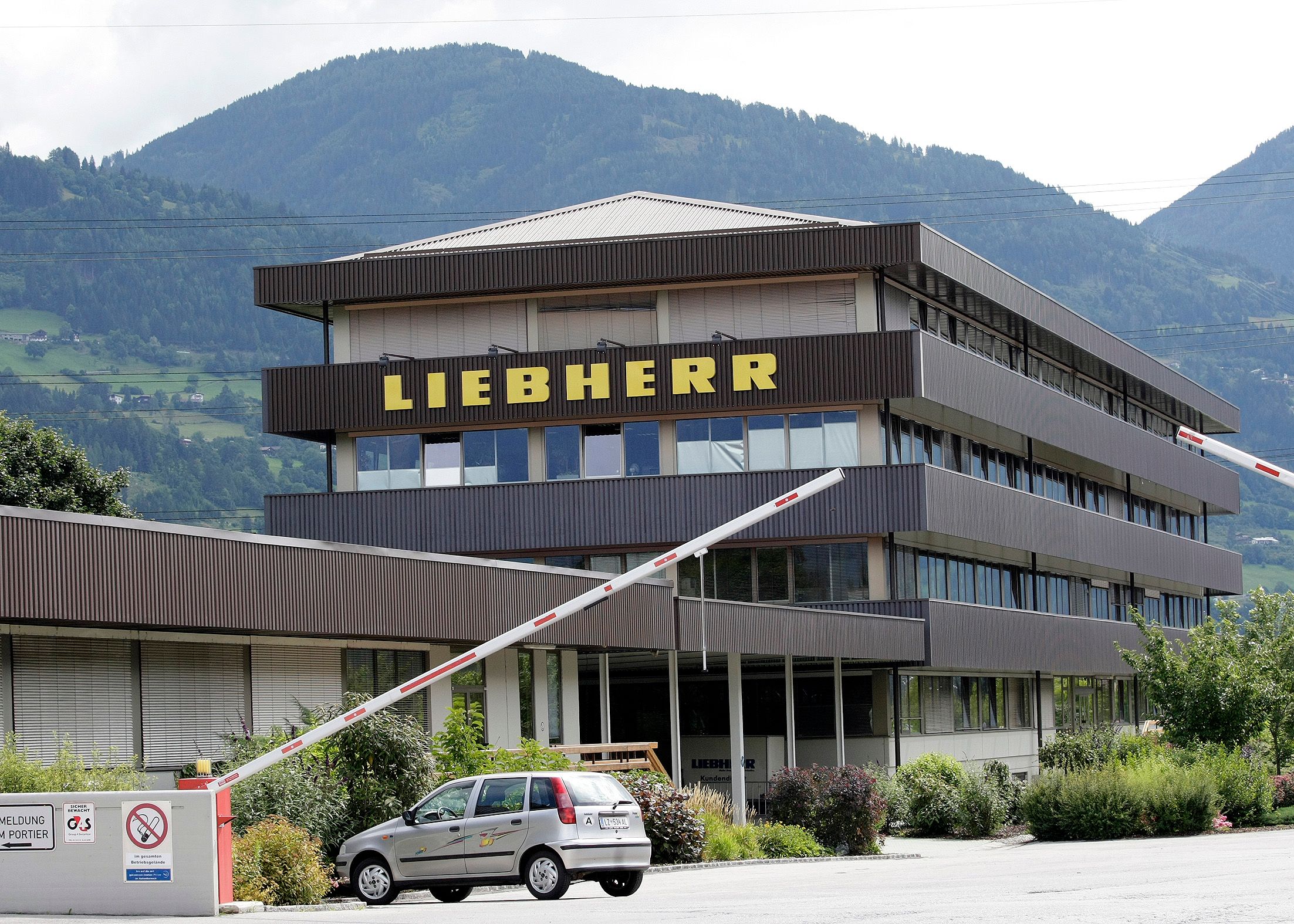 Die Belegschaft des Hausgeräteherstellers bangt um ihren Arbeitsplatz. (Archivbild)