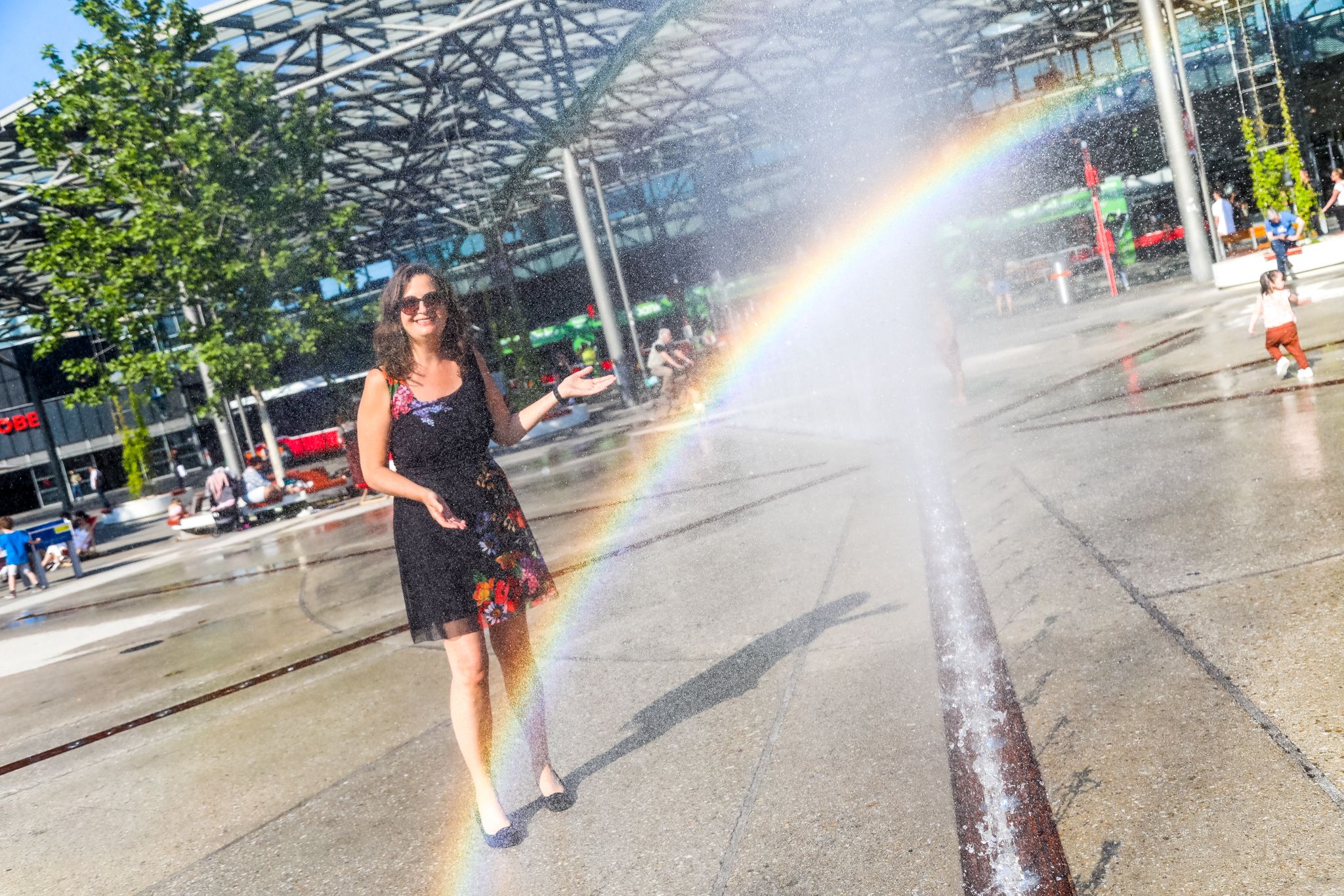 Stadträtin Ulli Sima am umgestalteten Praterstern.