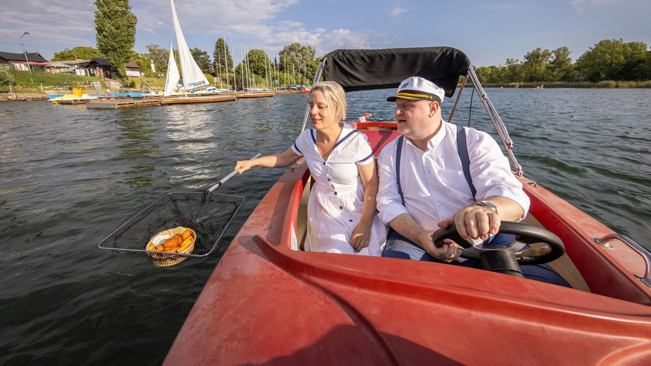 Charly und Irene Schillinger wollen mit den neuen "Vish &amp; Chips" ein Zeichen gegen die Überfischung der Meere setzen.