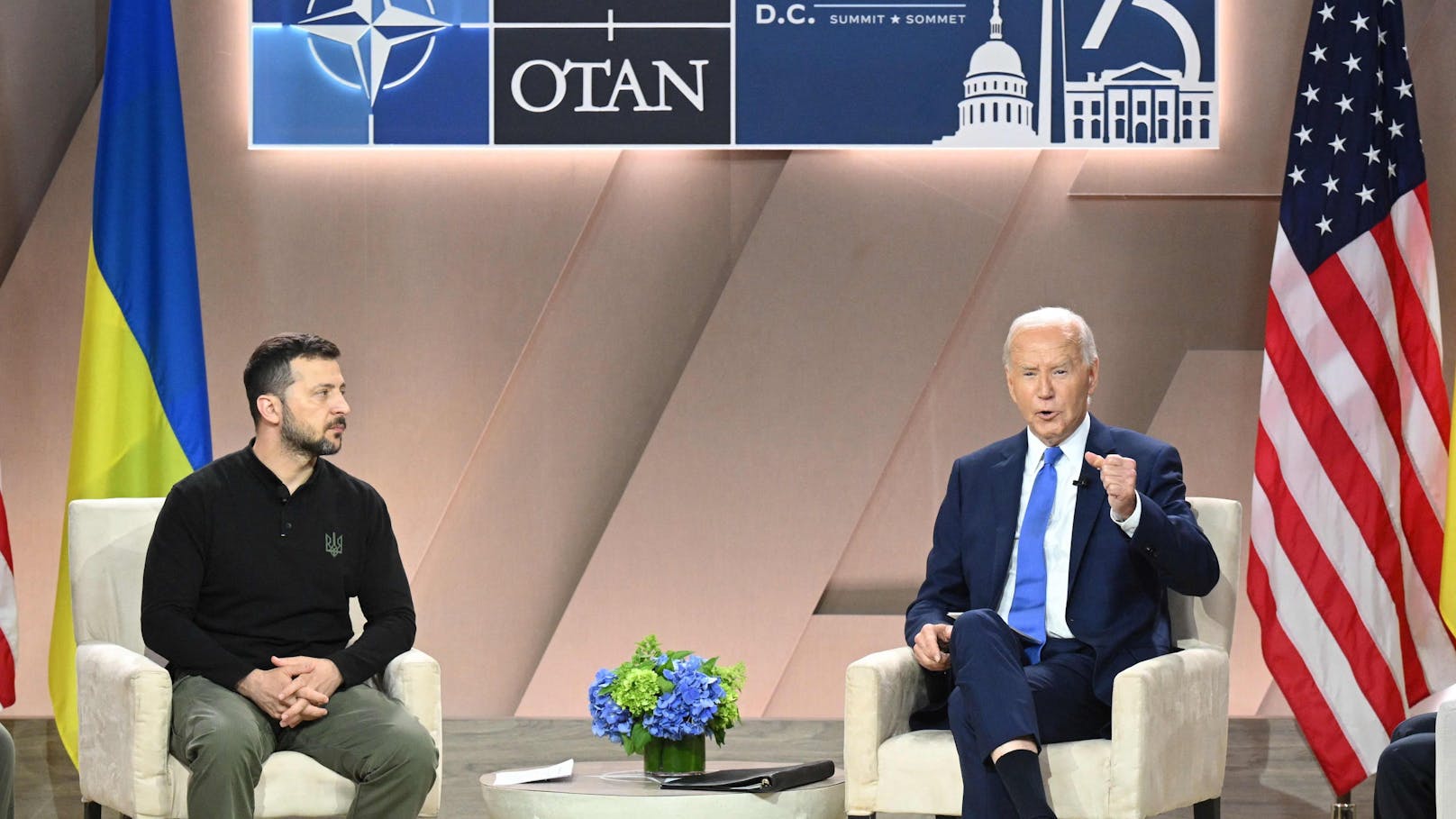 Zudem verwechselte Biden auch noch den ukrainischen Präsident Wolodymyr Selenskyj mit Russlands Wladimir Putin.