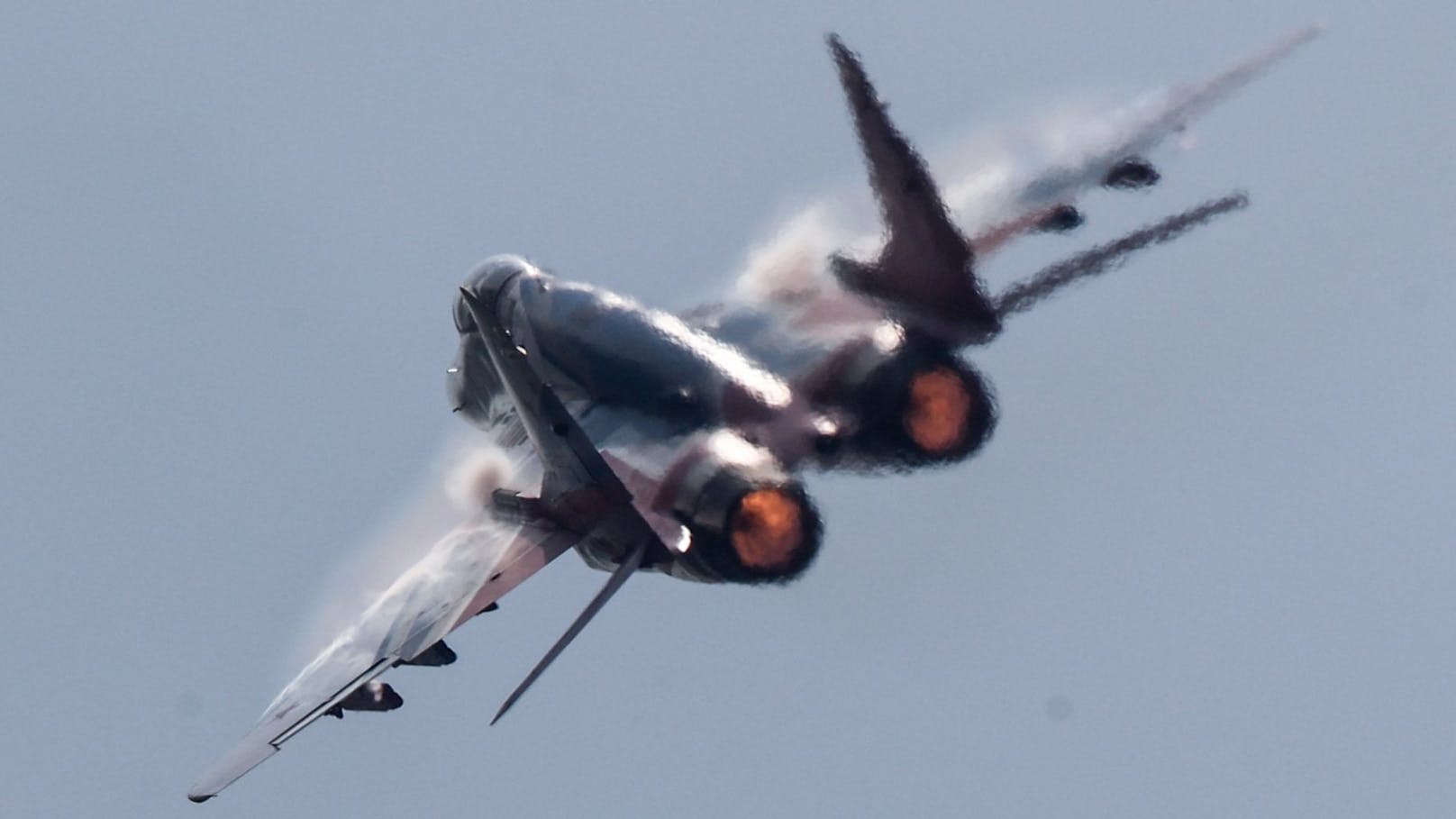 Russen-Jets fangen US-Bomber über Arktis ab