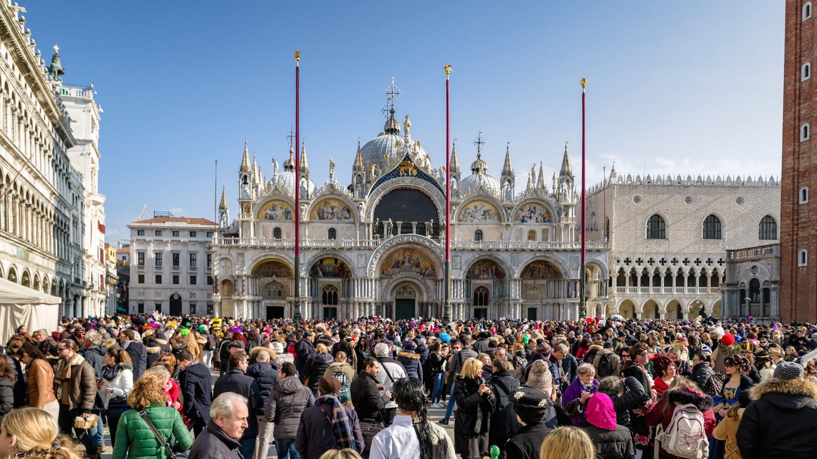 Brücken, Kopfhörer – jetzt völlig neue Venedig-Regeln