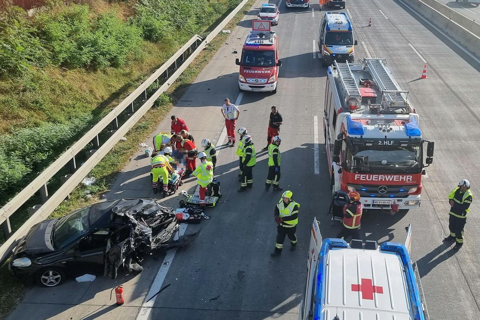 Feuerwehr und Rettungskräfte vor Ort