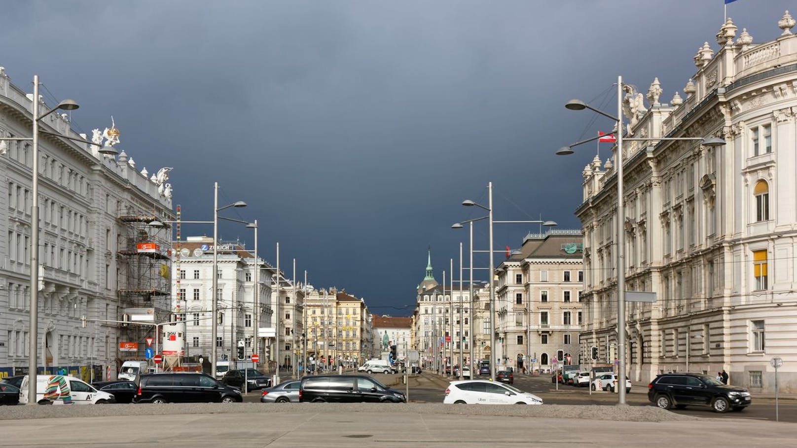 Hagel, Starkregen – Gewitterzellen steuern auf Wien zu
