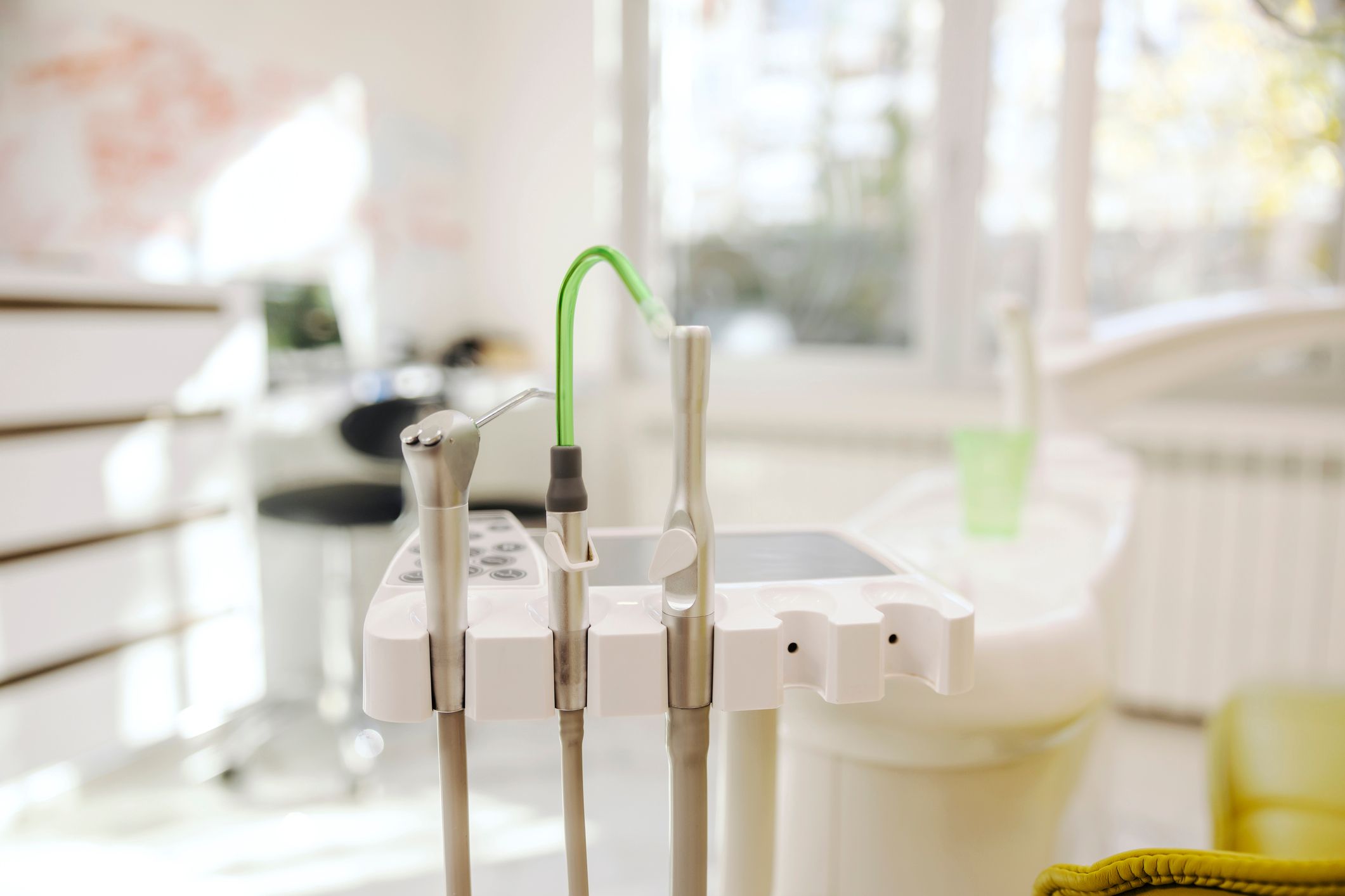 Einem HIV-Patienten wurde die Mundhygiene verwehrt.