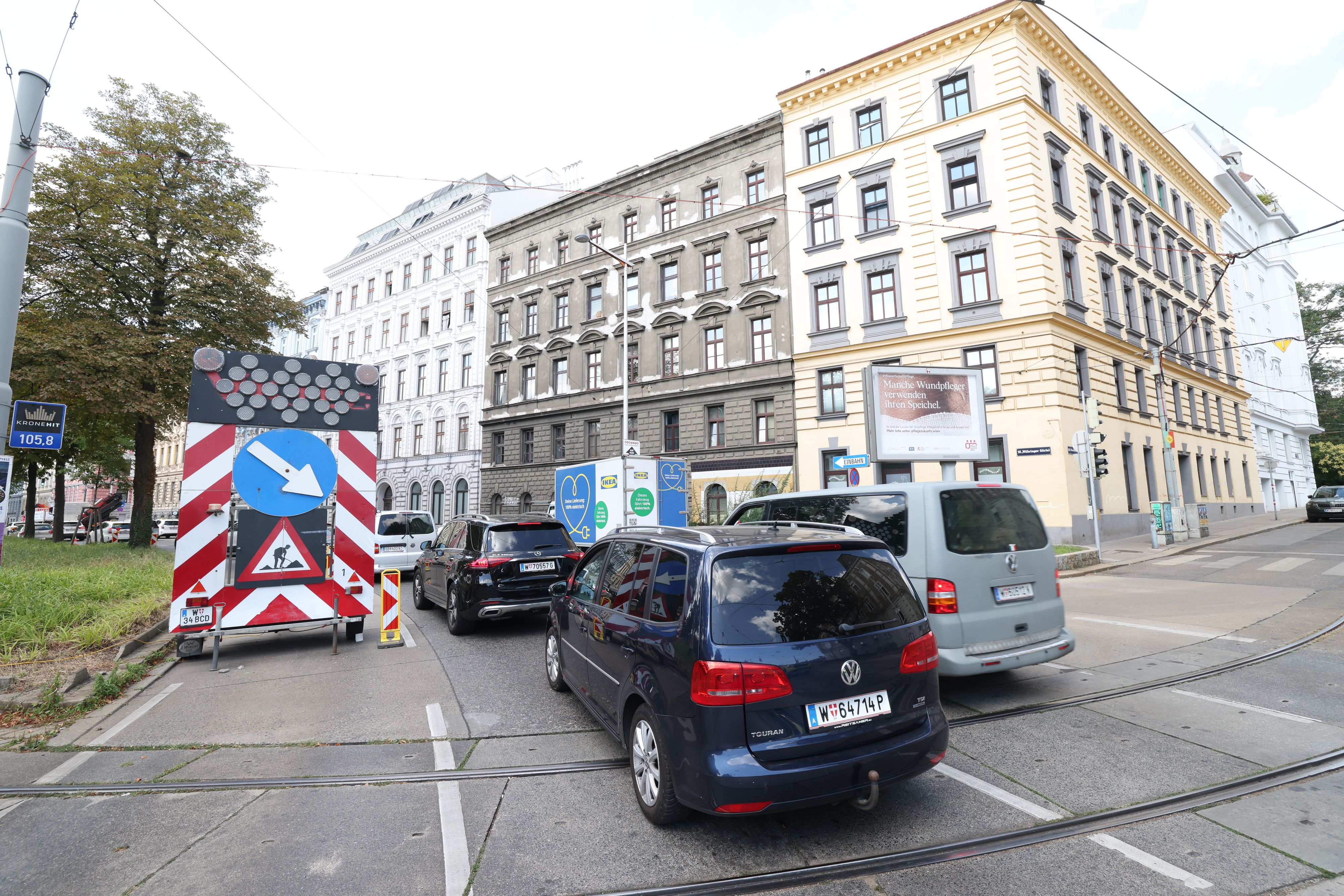 Hier ist am Gürtel jetzt eine Spur weniger.