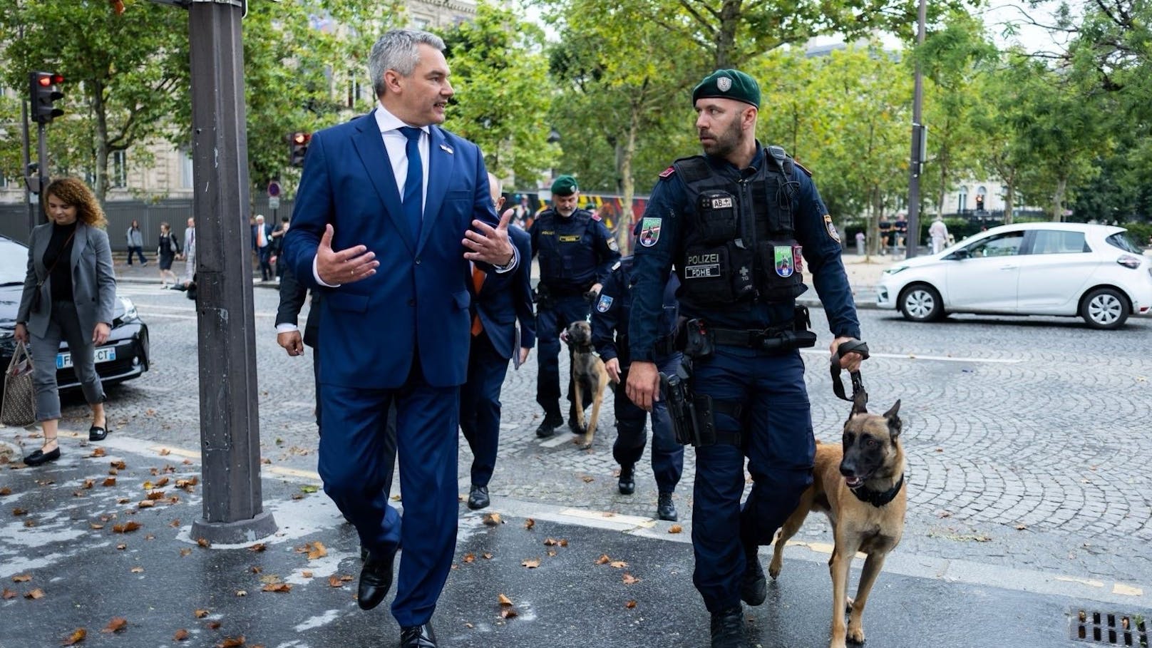 Bundeskanzler Karl Nehammer (ÖVP) bei den Olympischen Spielen in Paris.