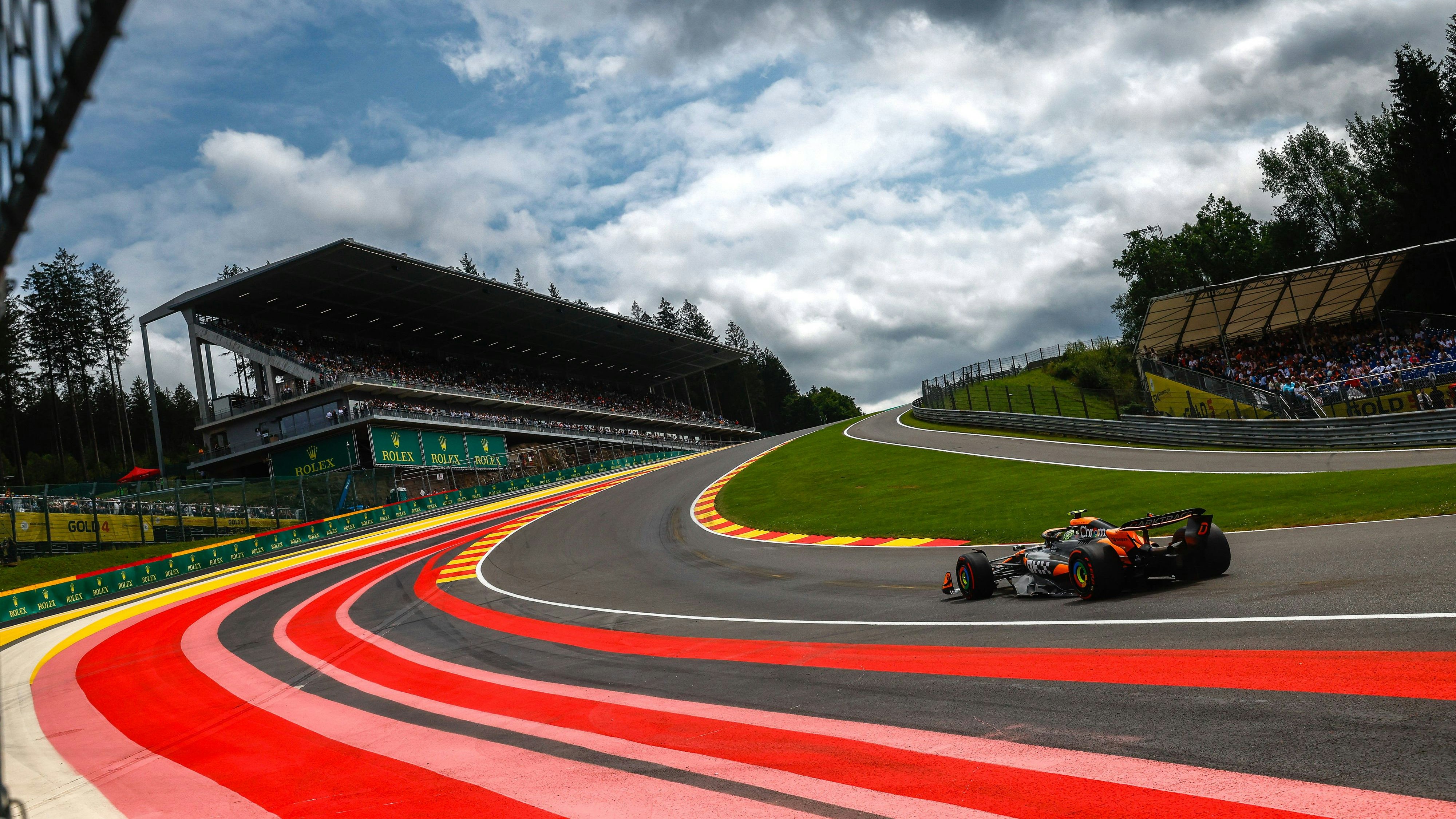 McLaren-Mann Lando Norris in Spa. 