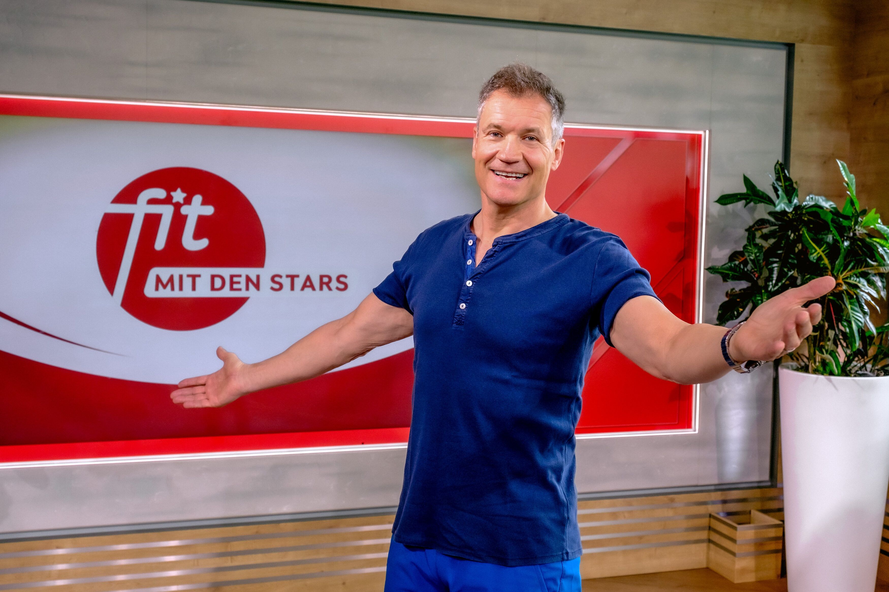 Kommende Woche heißt Sportikone und ORF-Star Armin Assinger das sportliche Publikum willkommen.