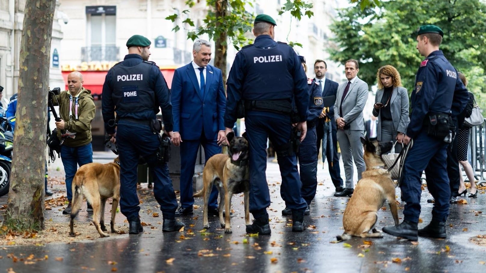 Bundeskanzler Karl Nehammer (ÖVP) bei den Olympischen Spielen in Paris.