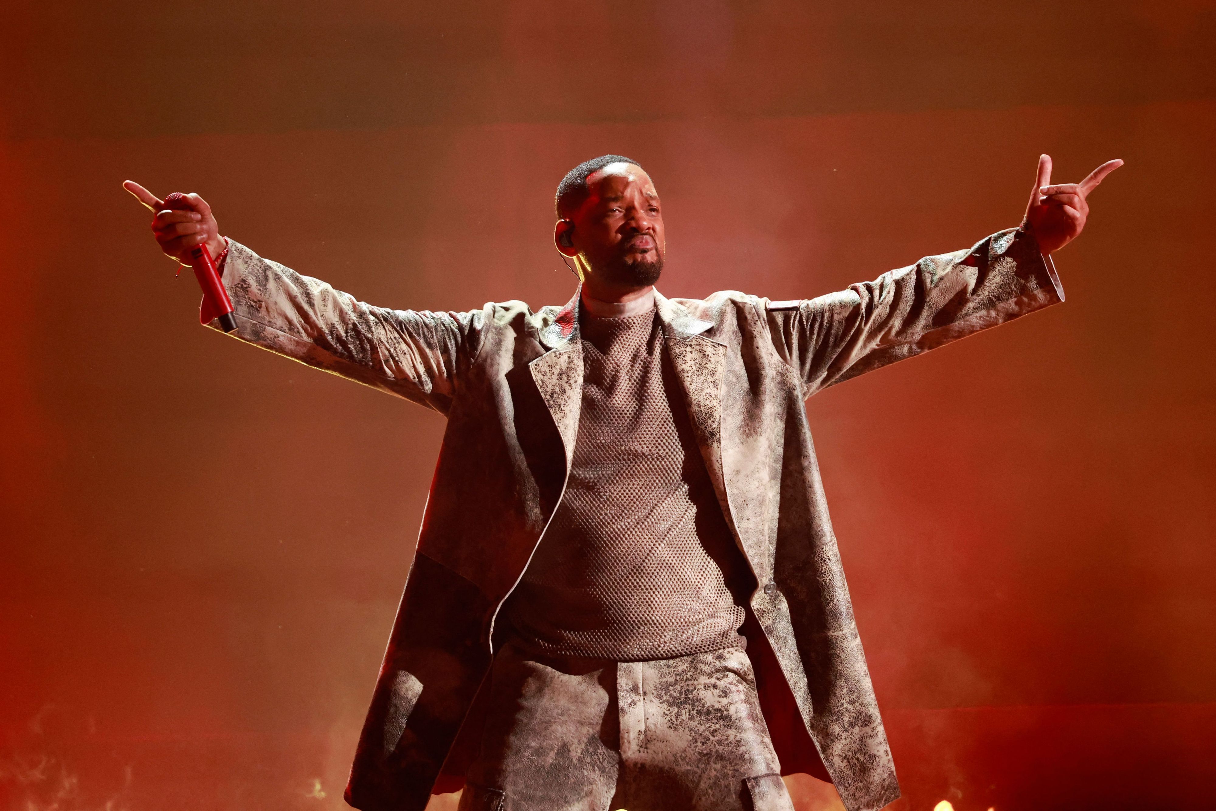 Will Smith performt bei den 2024 BET Awards. 