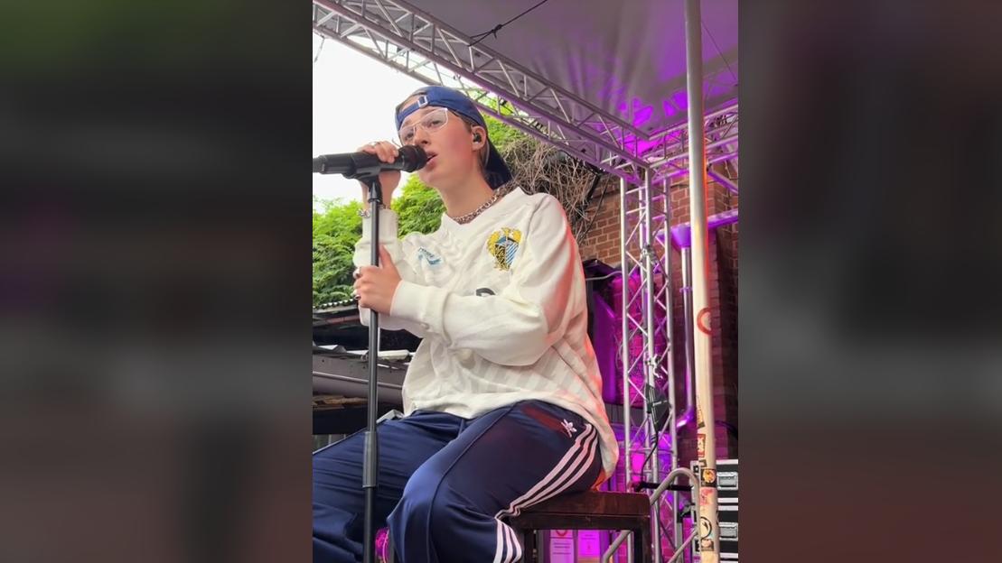 Ness kämpfte mit ihren Emotionen.