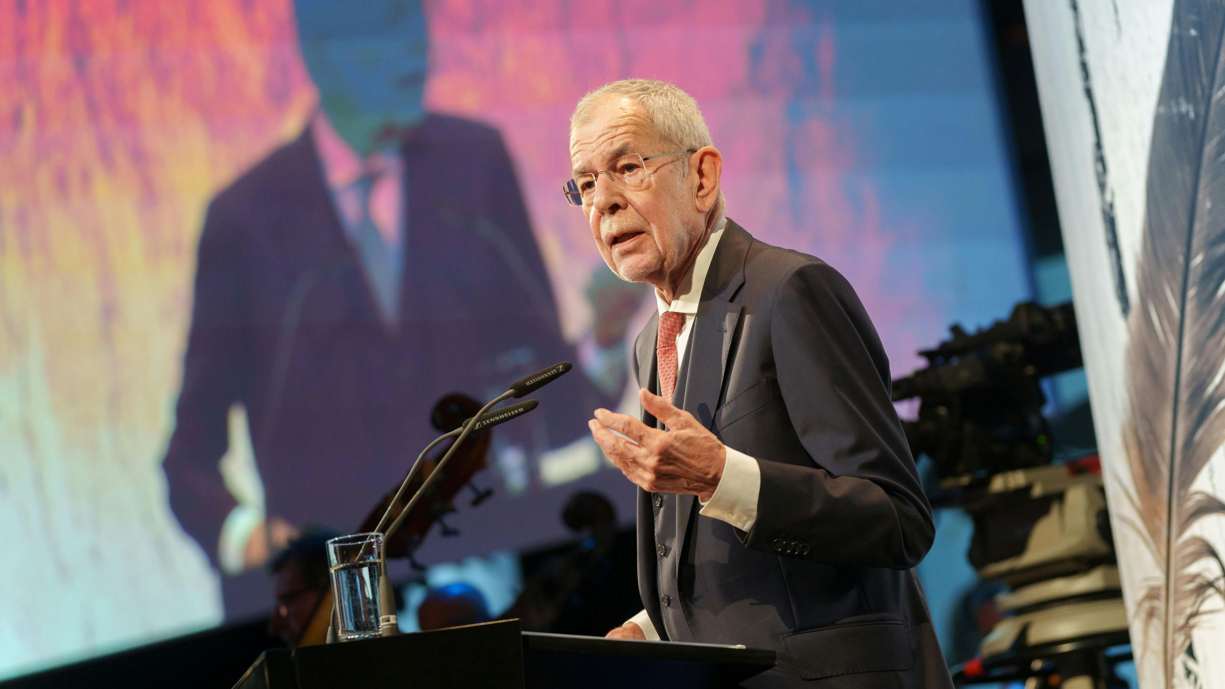 Bundespräsident Alexander Van der Bellen bemühte die Vorstellungskraft seiner Gäste. 