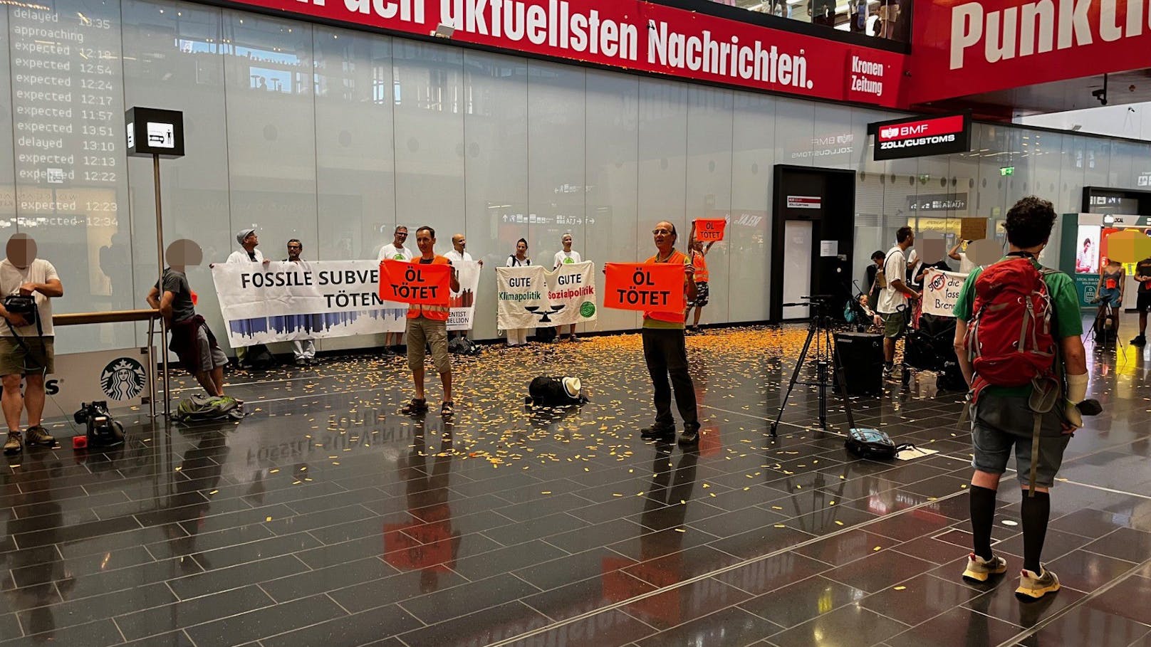 Eine große Protestwelle drohte die "Letzte Generation" erst Mitte der Woche an. Das Resultat am Samstag: Aktivisten, die Gedichte vorlesen.