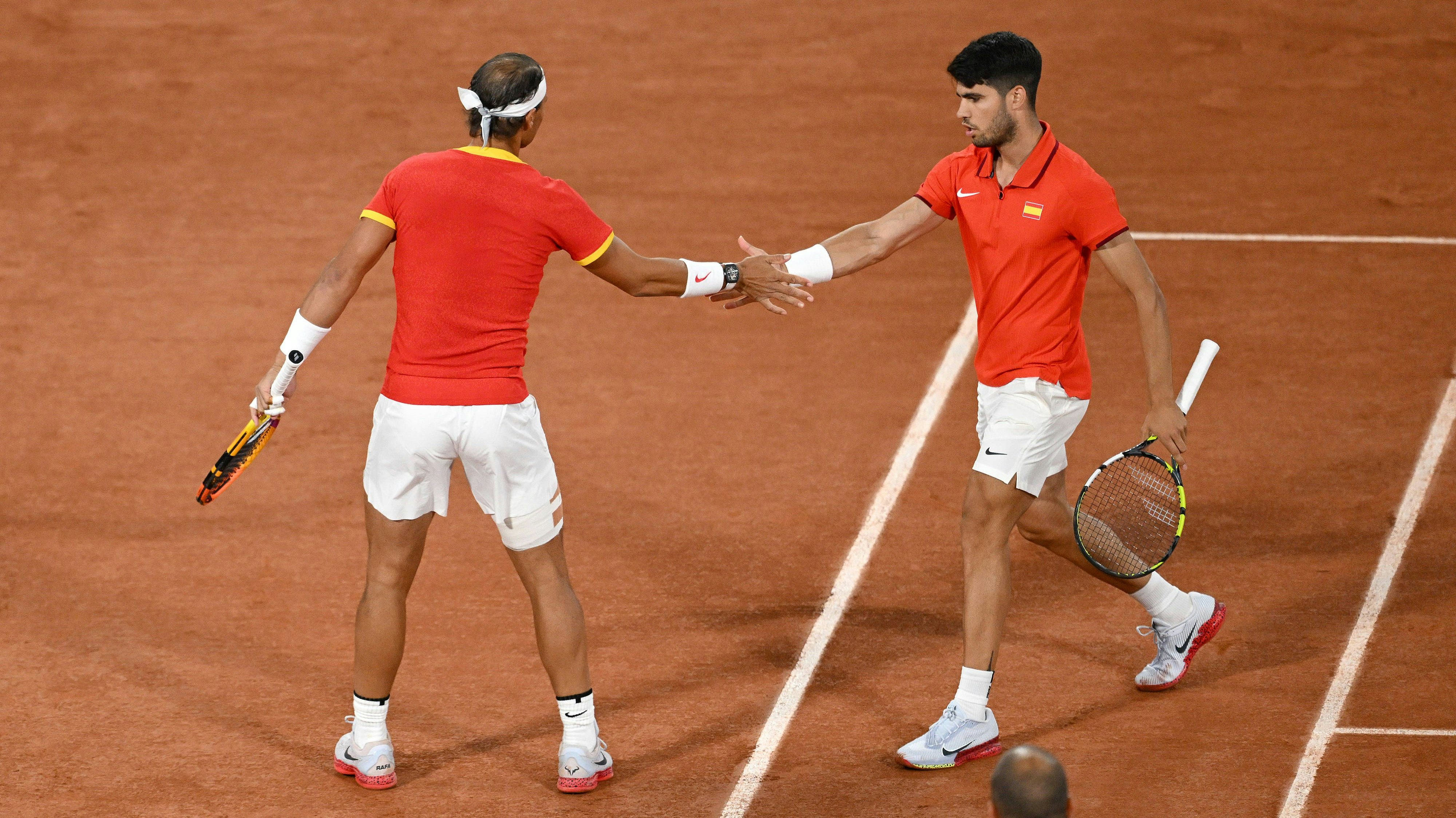 Rafael Nadal und Carlos Alcaraz gewannen nach 1:47 Stunden.