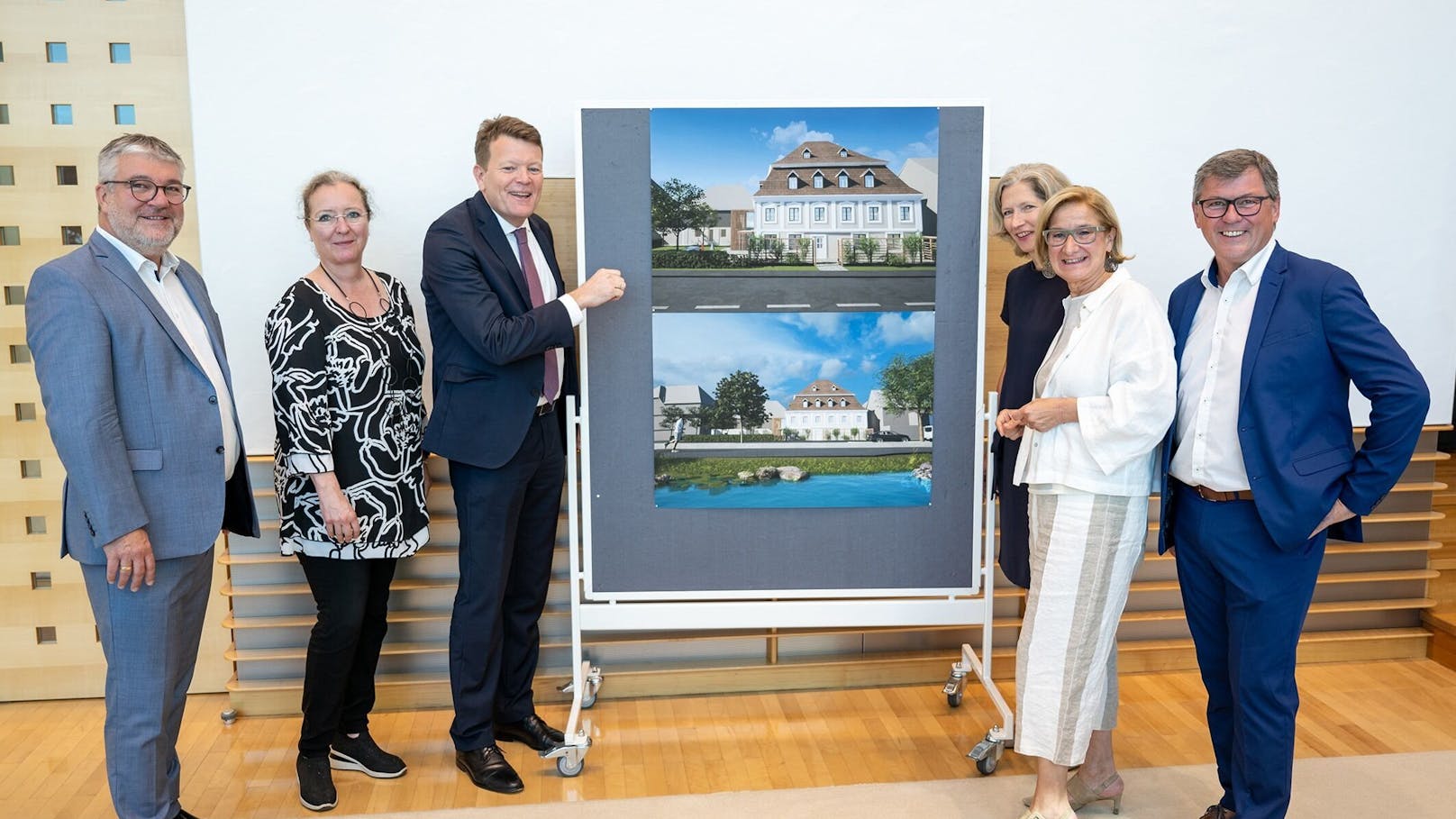 Martin Grüneis, Petra Patzelt, die Projektleiter Lorenz Birklbauer und Verena Knott-Birklbauer, Landeshauptfrau Johanna Mikl-Leitner und der Bürgermeister von marbach Peter Grafeneder.