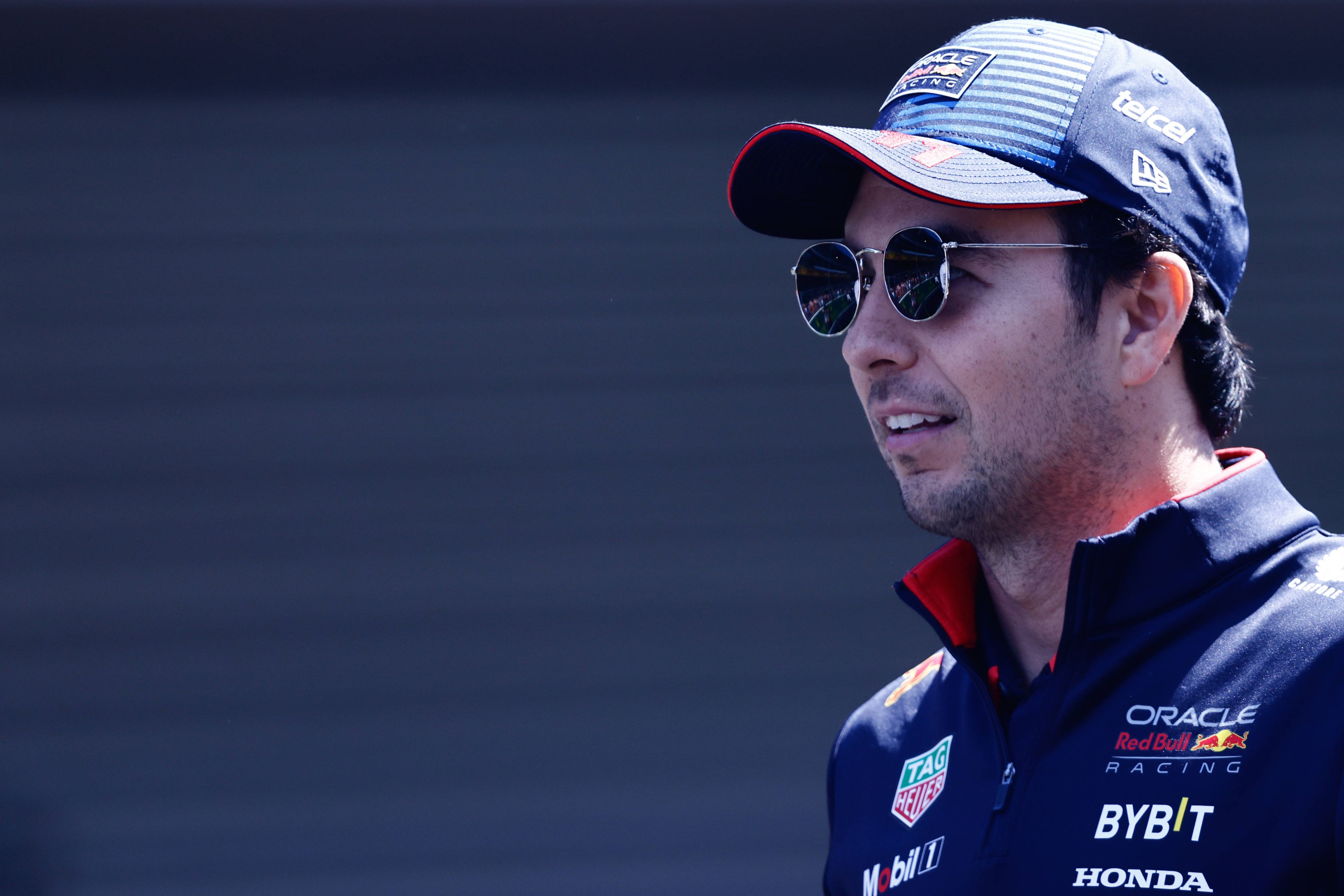 Checo Perez bleibt bei Red Bull.