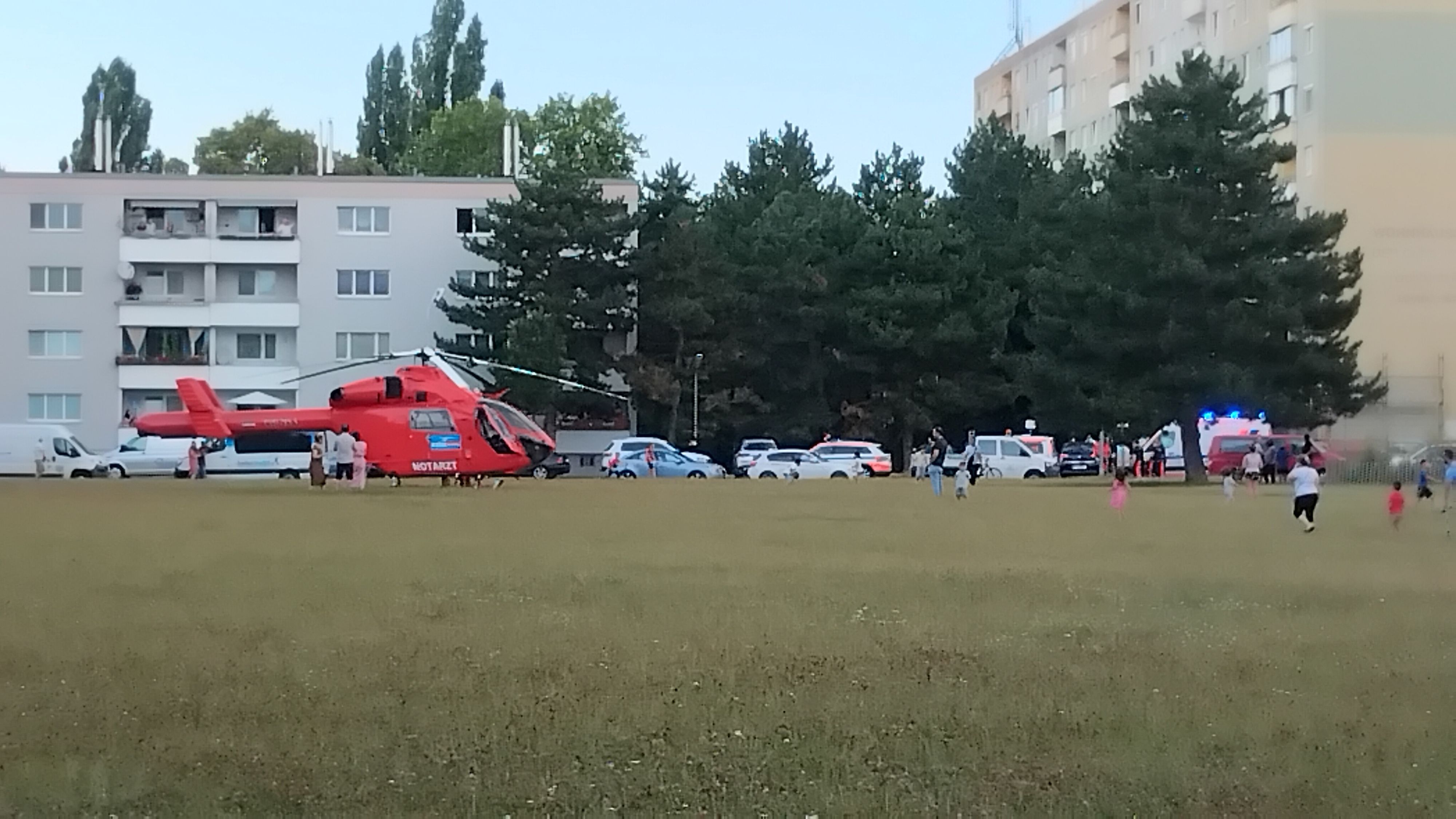 Rettungseinsatz in der Polgarstraße (Wien-Donaustadt)