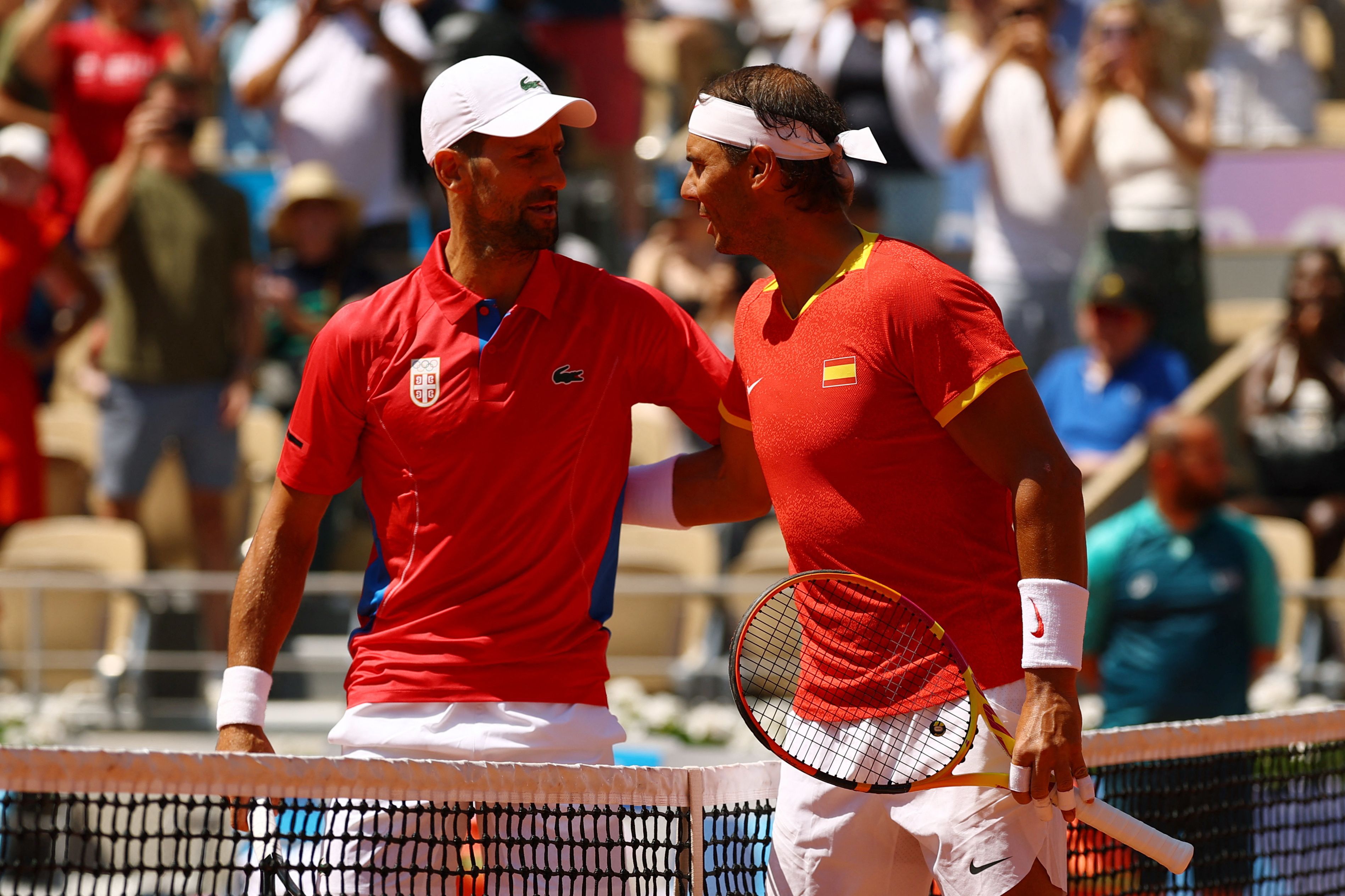 Tennis-Superstars Djokovic und Nadal treffen in Roland Garros aufeinander.