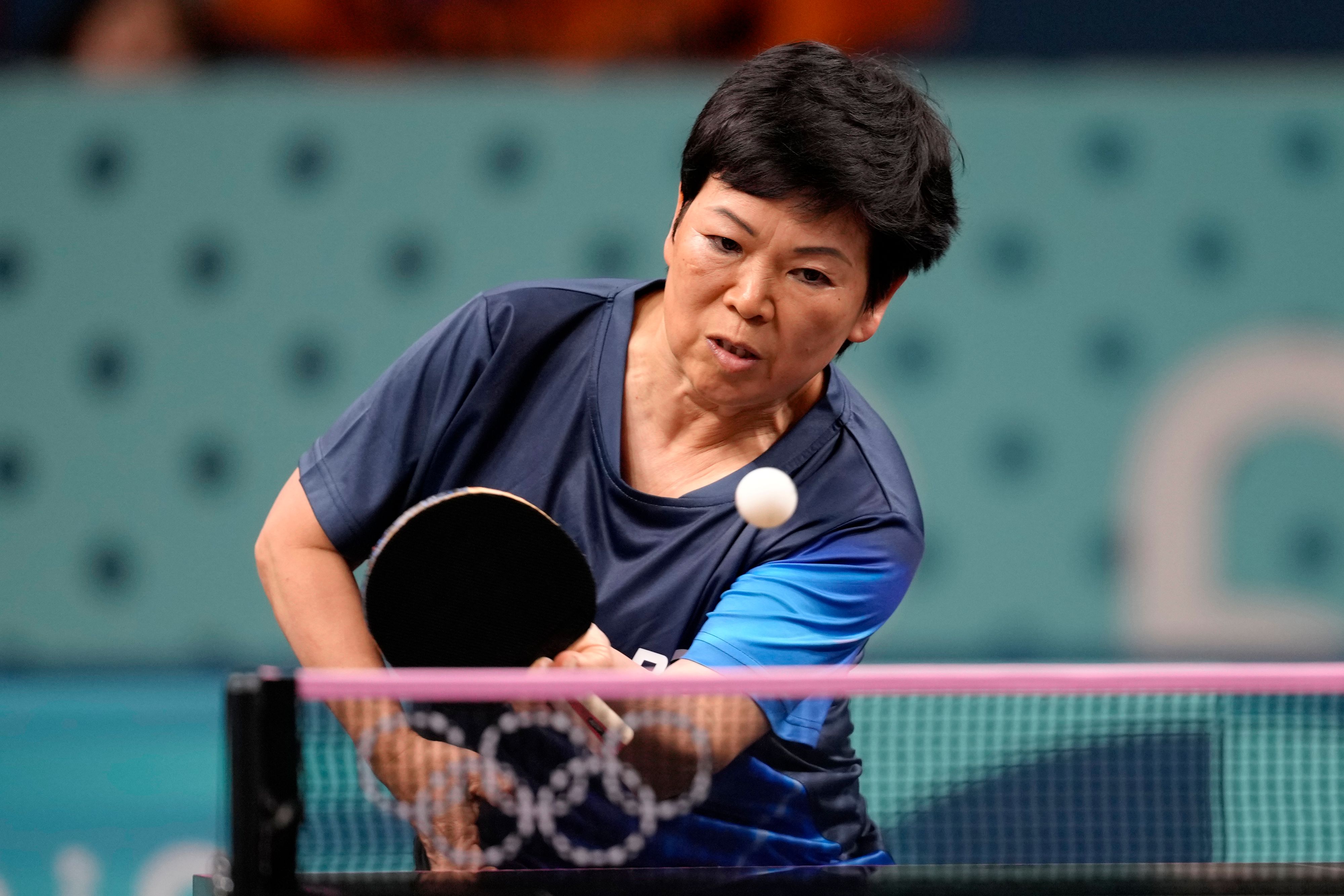 Lian Ni Xia: Sieg mit 61 Jahren bei Olympia