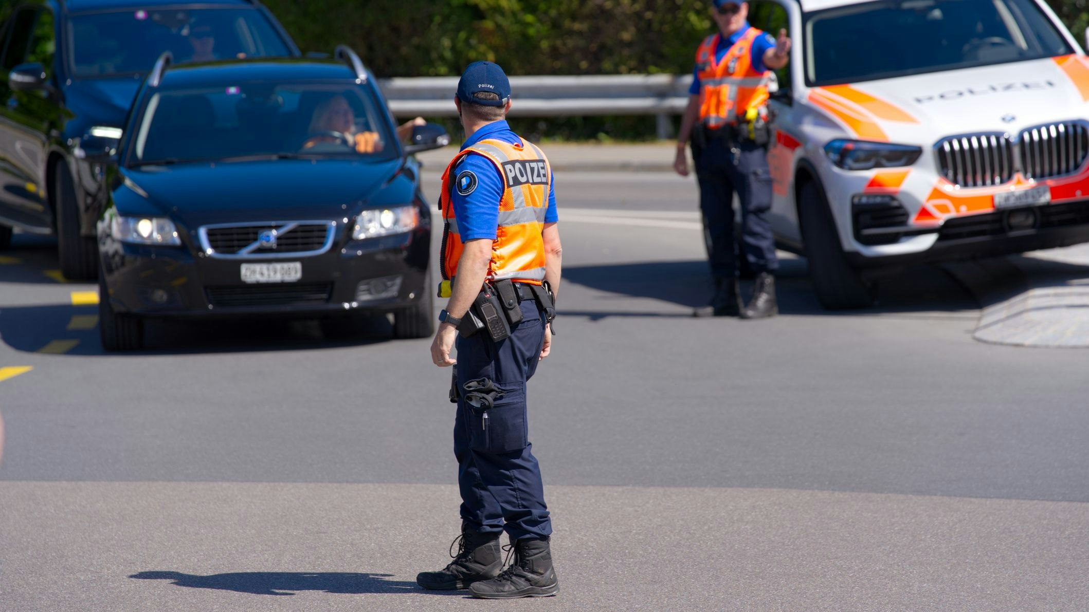 Heute.at - Frau verliert Führerschein, weil sie Polizei behindert