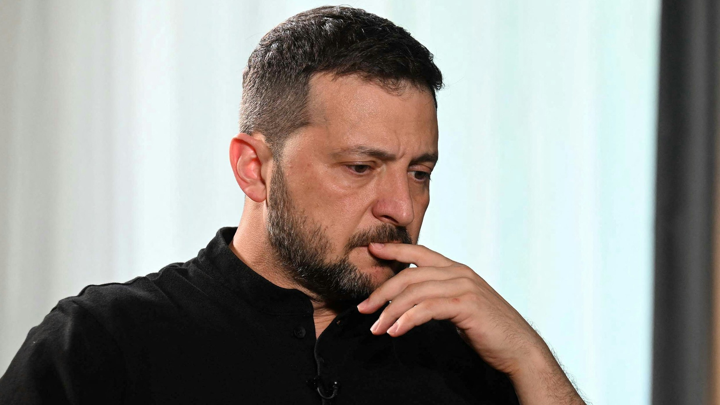 Selenski: Kein Waffenstillstand bei weiterer Besetzung.