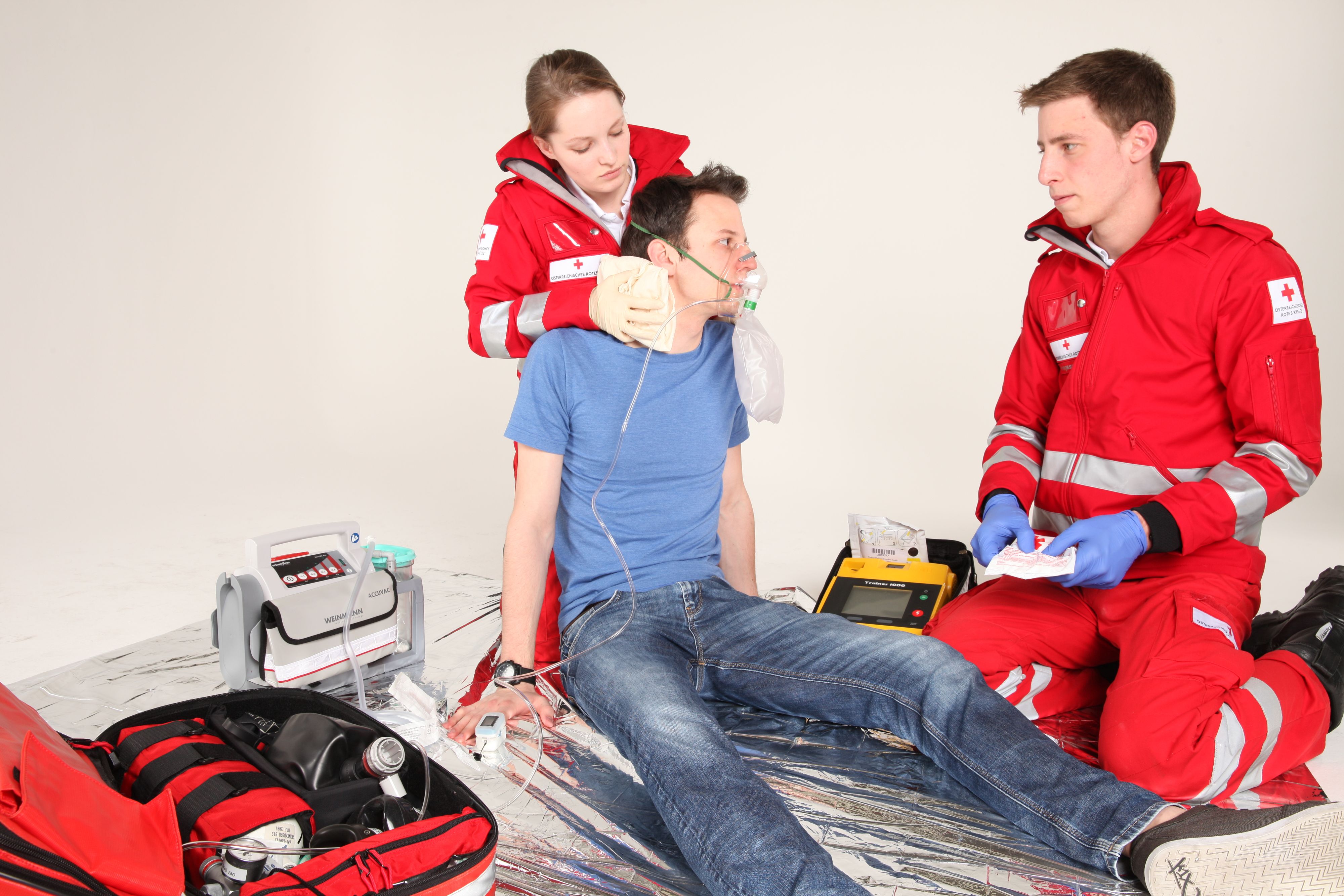 1.200 Menschen müssen pro Jahr stationär behandelt werden. Zumeist nach allergischen Reaktionen.