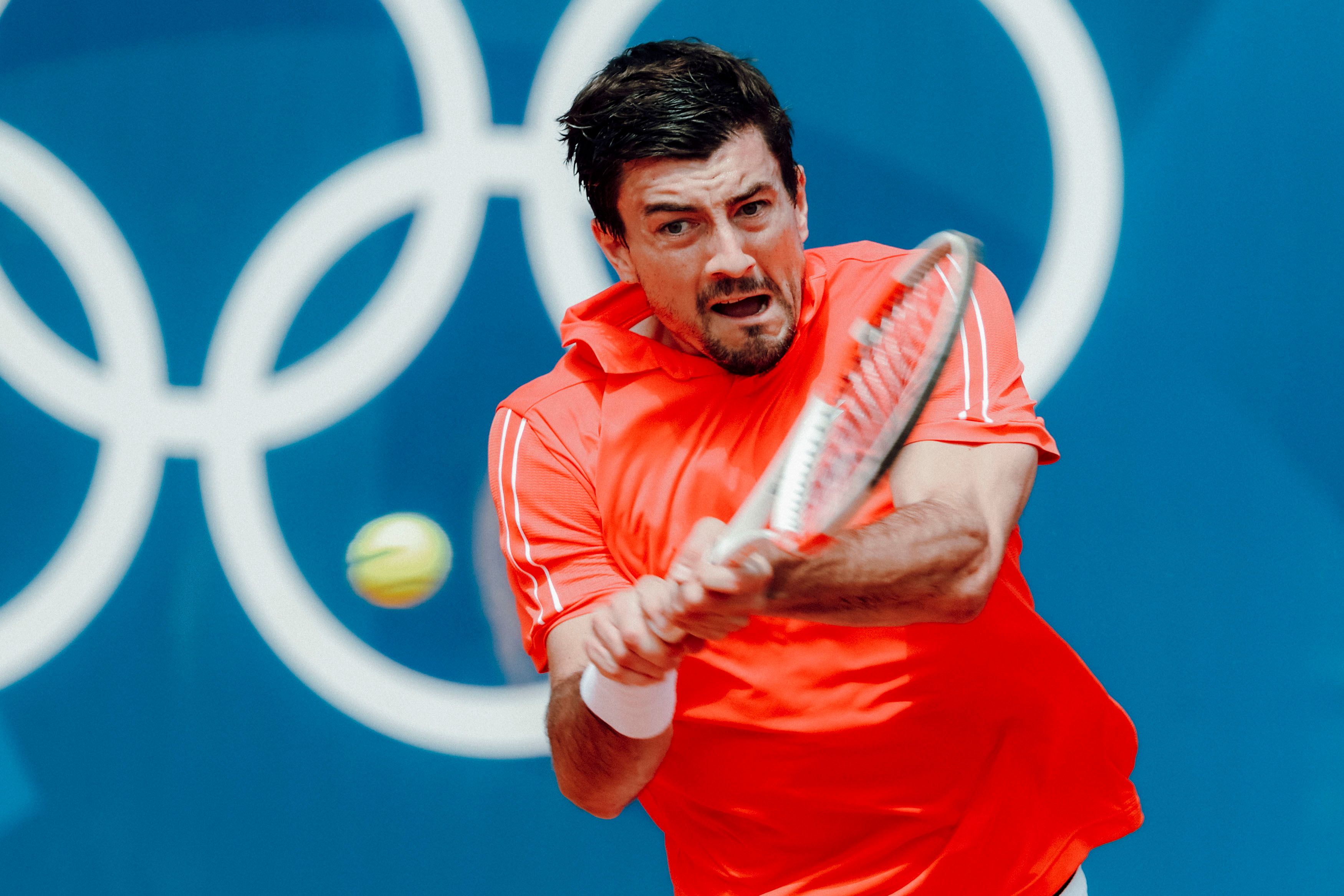 Sebastian Ofner setzte sich in der ersten Runde souverän mit 7:5 und 6:2 gegen Robin Haase durch.