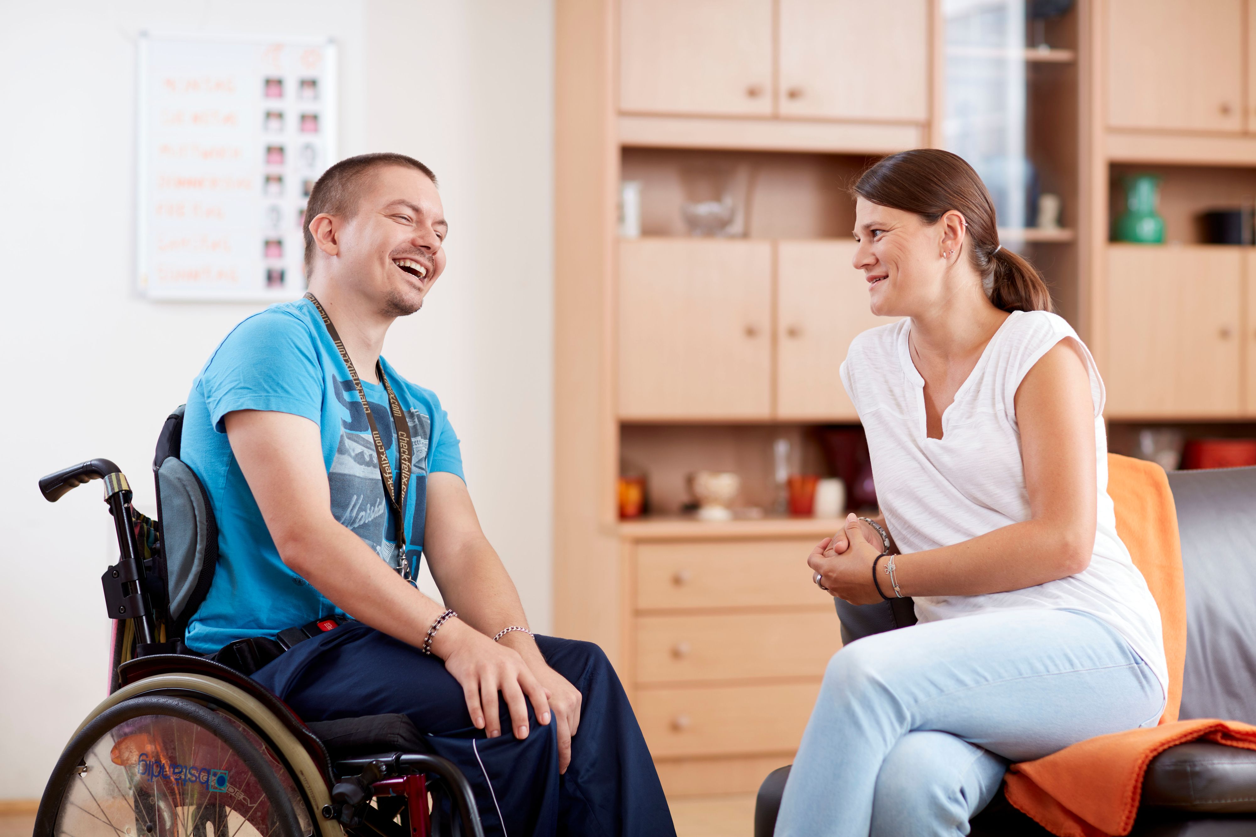 Menschen mit Behinderung wollen selbstbestimmt leben. Der Fonds Soziales Wien unterstützt sie dabei.