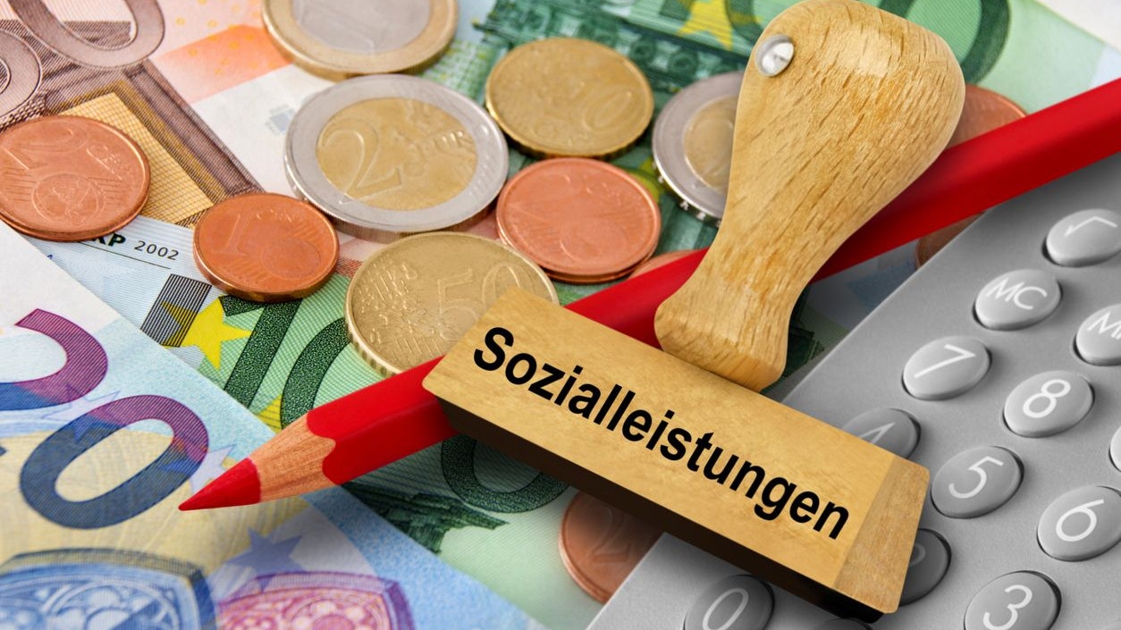 Heute.at - Sozialhilfe abgelehnt – Einkommen des Ehemanns zu hoch