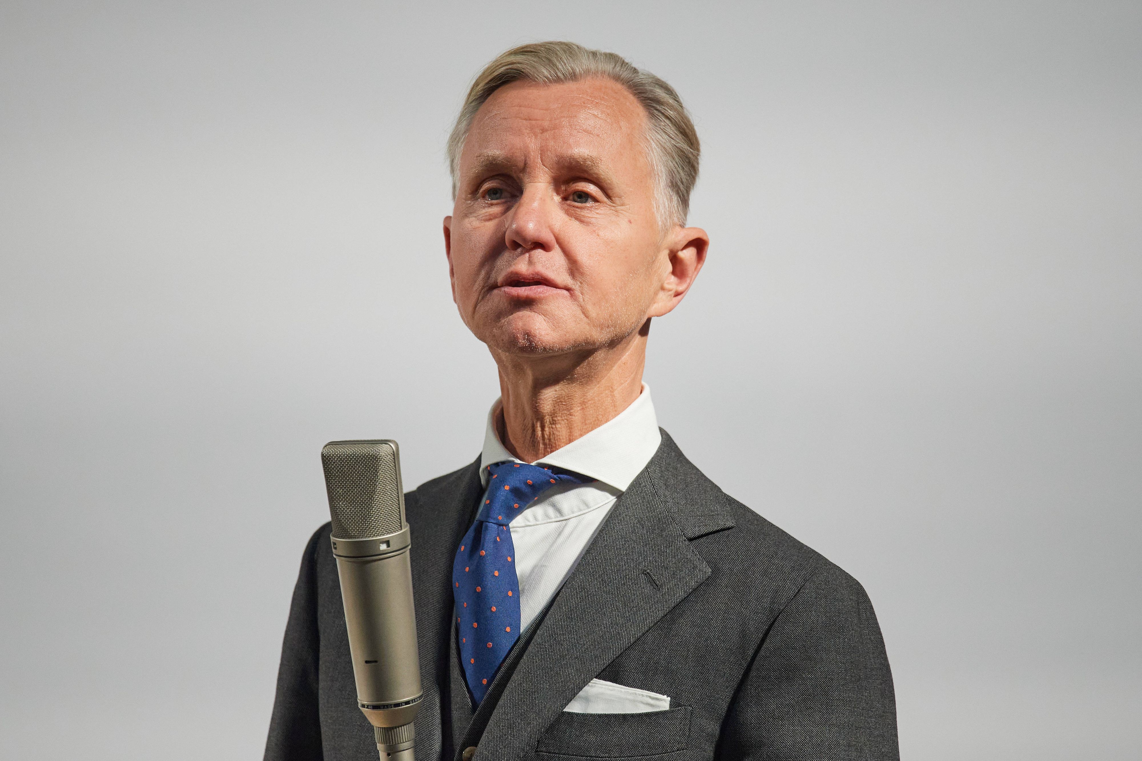 Max Raabe steht sonst eigentlich auf der Bühne.
