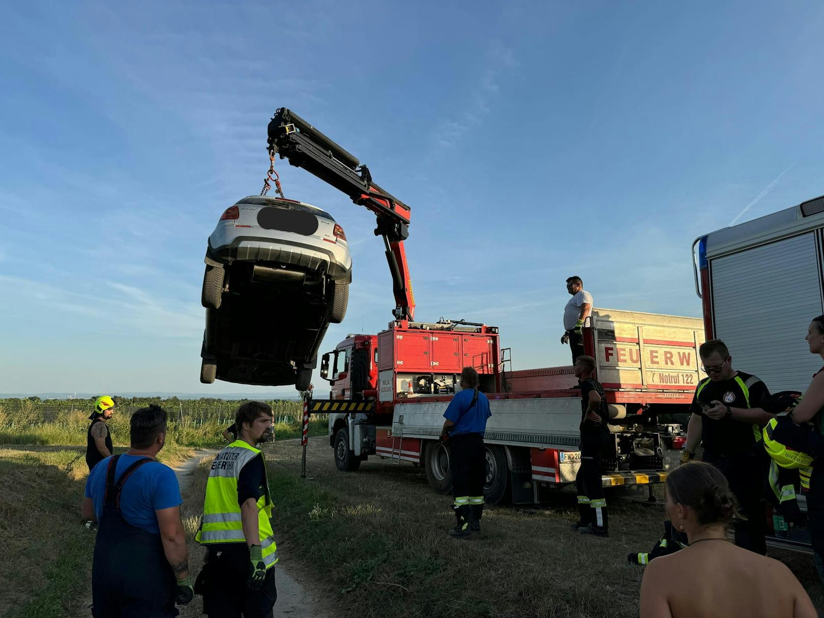 Der Wagen wurde schlussendlich geborgen.