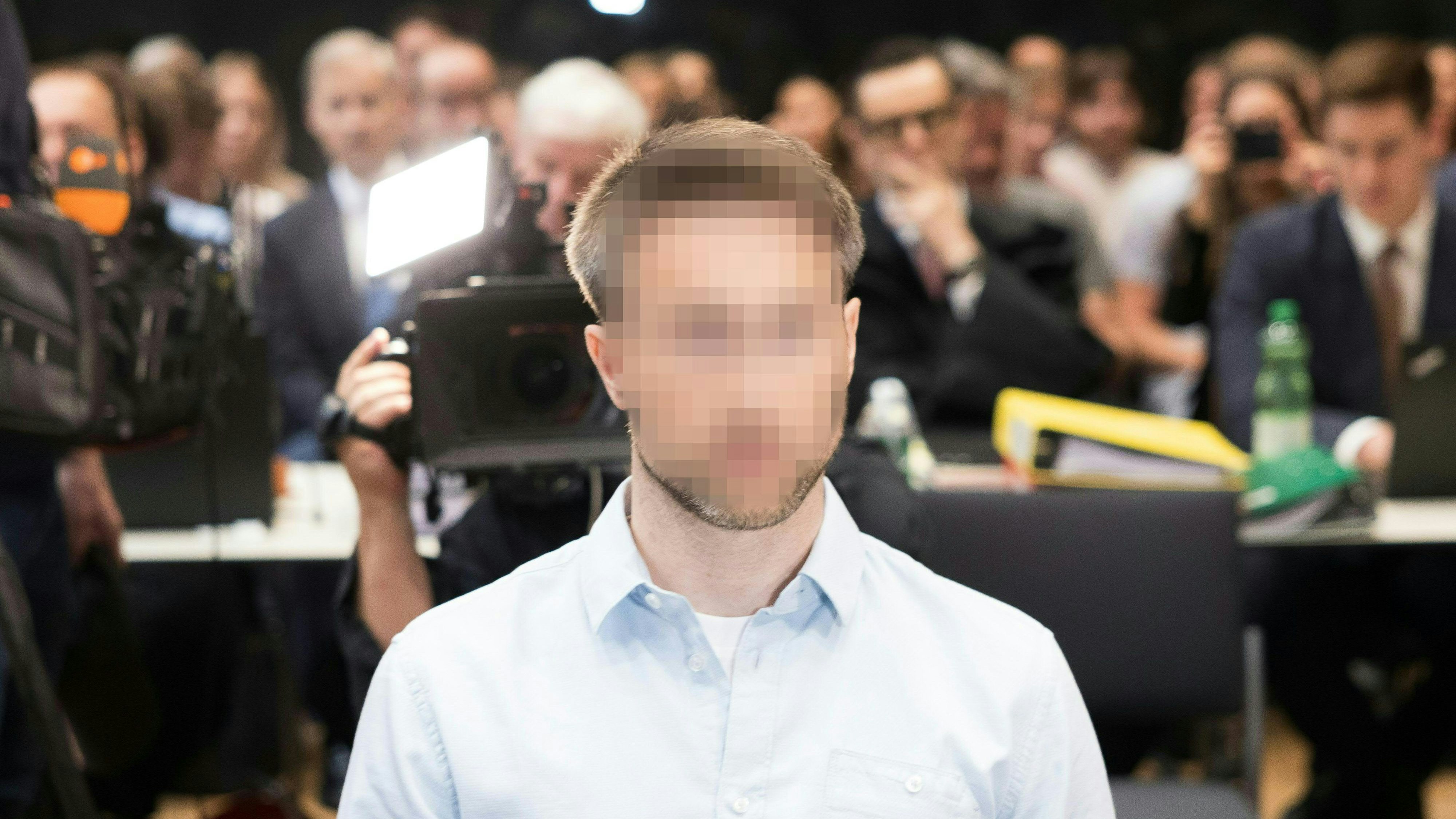 Der Angeklagte im Prozess wegen Mordverdachts, im Falle eines sechsjährigen Buben, der im August 2022 tot in der Kitzbüheler Ache gefunden worden war, wurde freigesprochen.