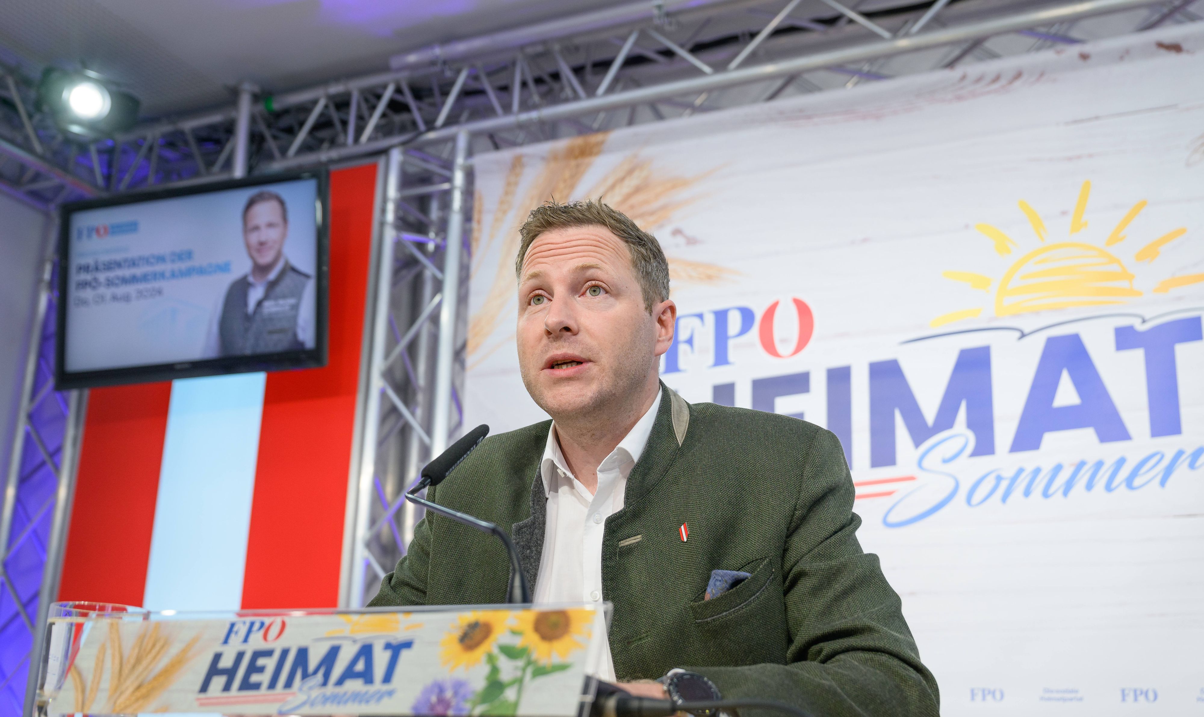 FPÖ-Generalsekretär Michael Schnedlitz präsentierte den Start des 