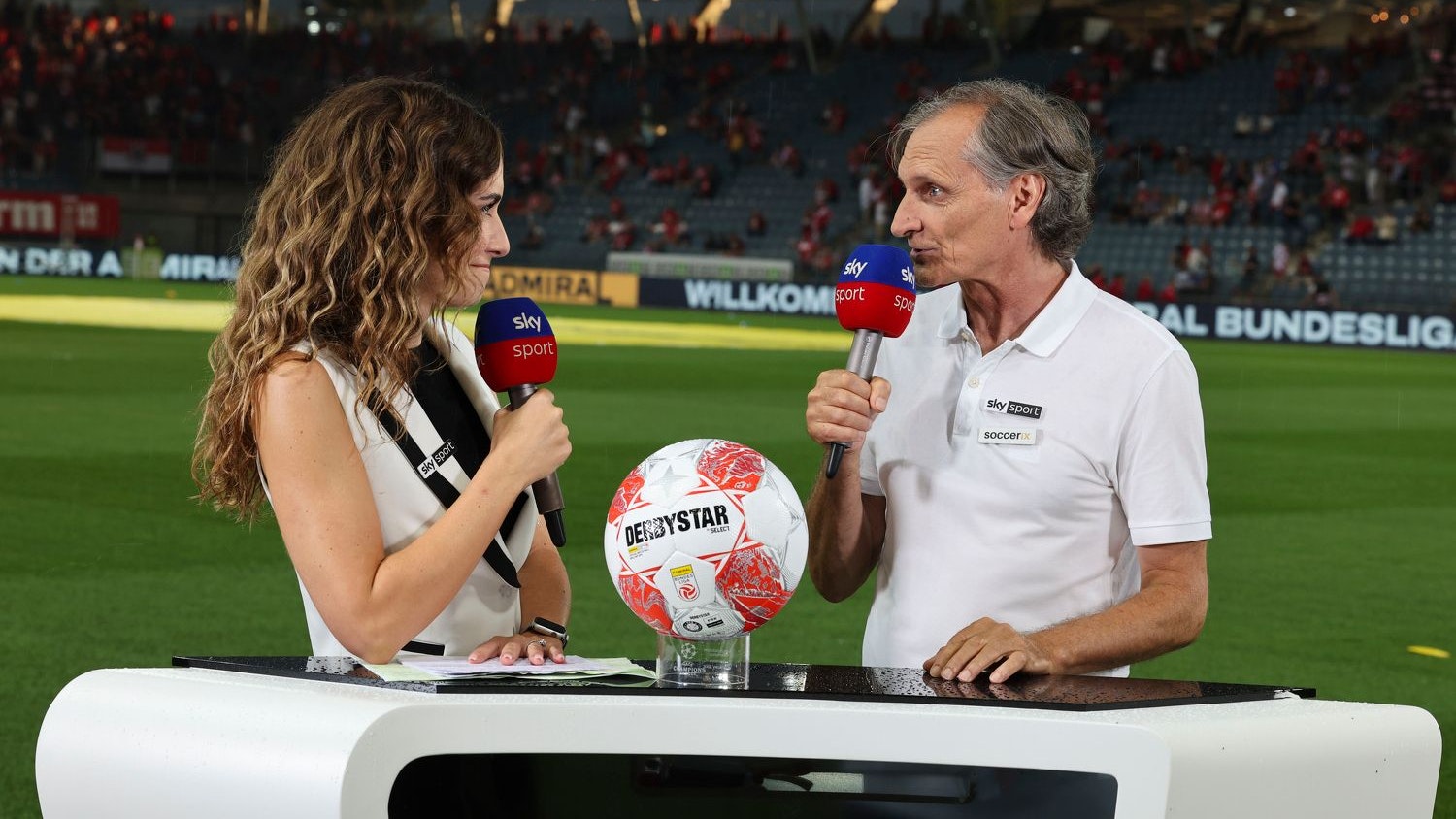 Kimberly Budinsky und Fredl Tartar