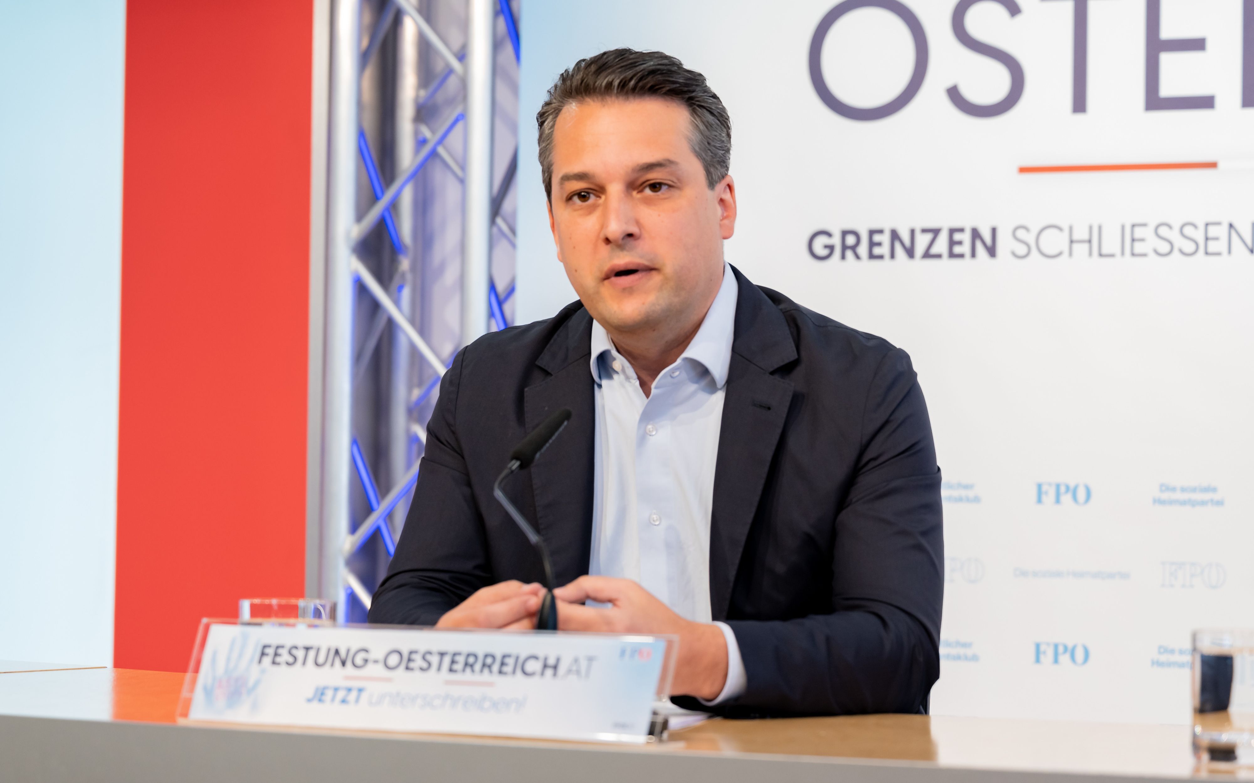 Wiens FPÖ-Chef Dominik Nepp übt heftige Kritik an dem Modell der Mindestsicherung.