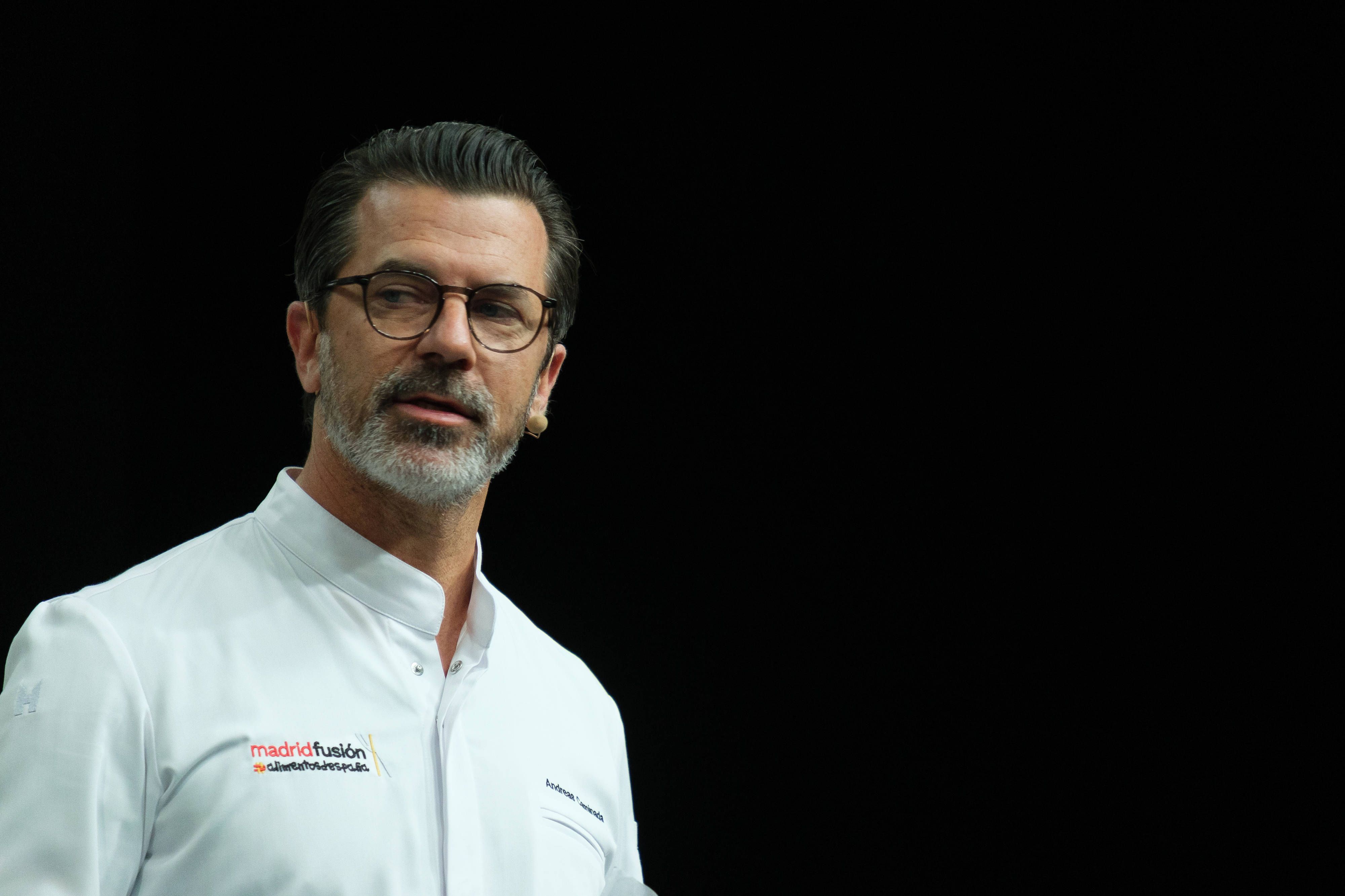 Star-Koch Andreas Caminada sorgt für Gourmet-Erlebnisse im Schloss Schauenstein.