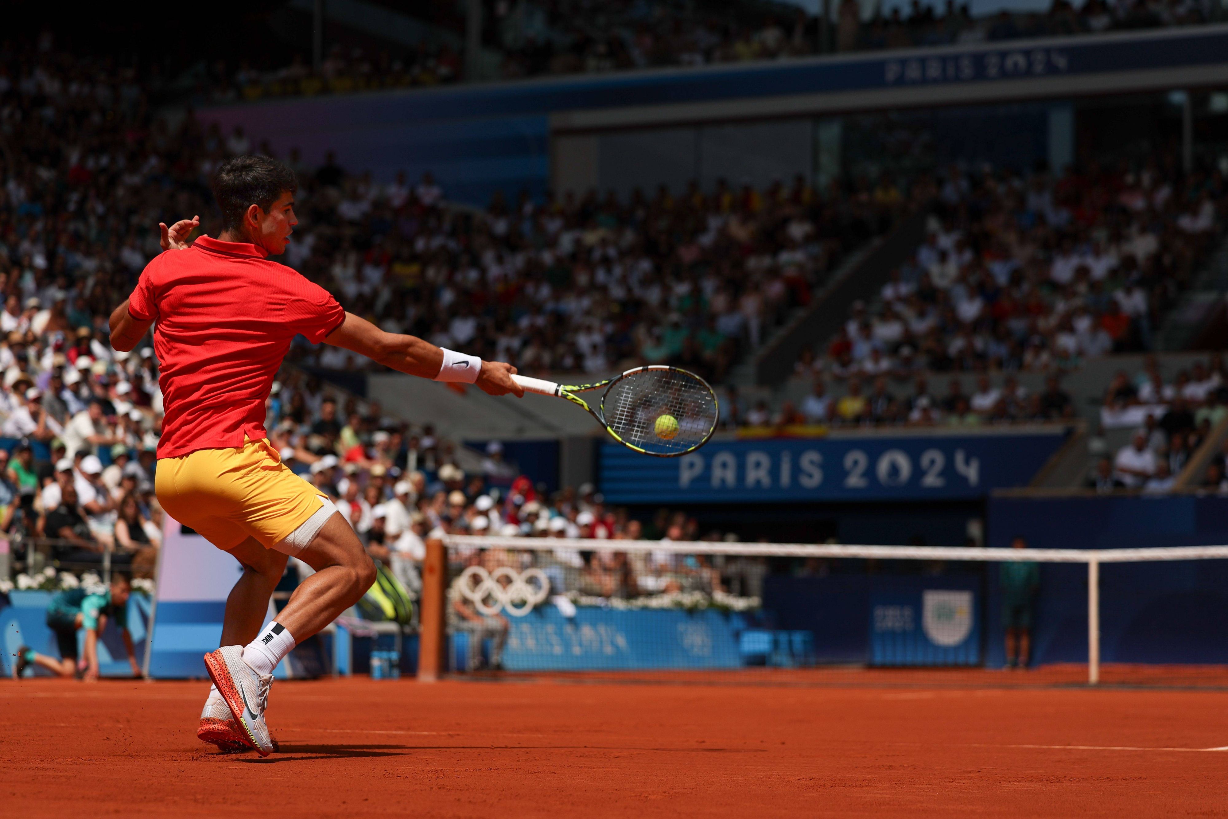 Carlos Alcaraz und Novak Djokovic im Duell um Olympia-Gold