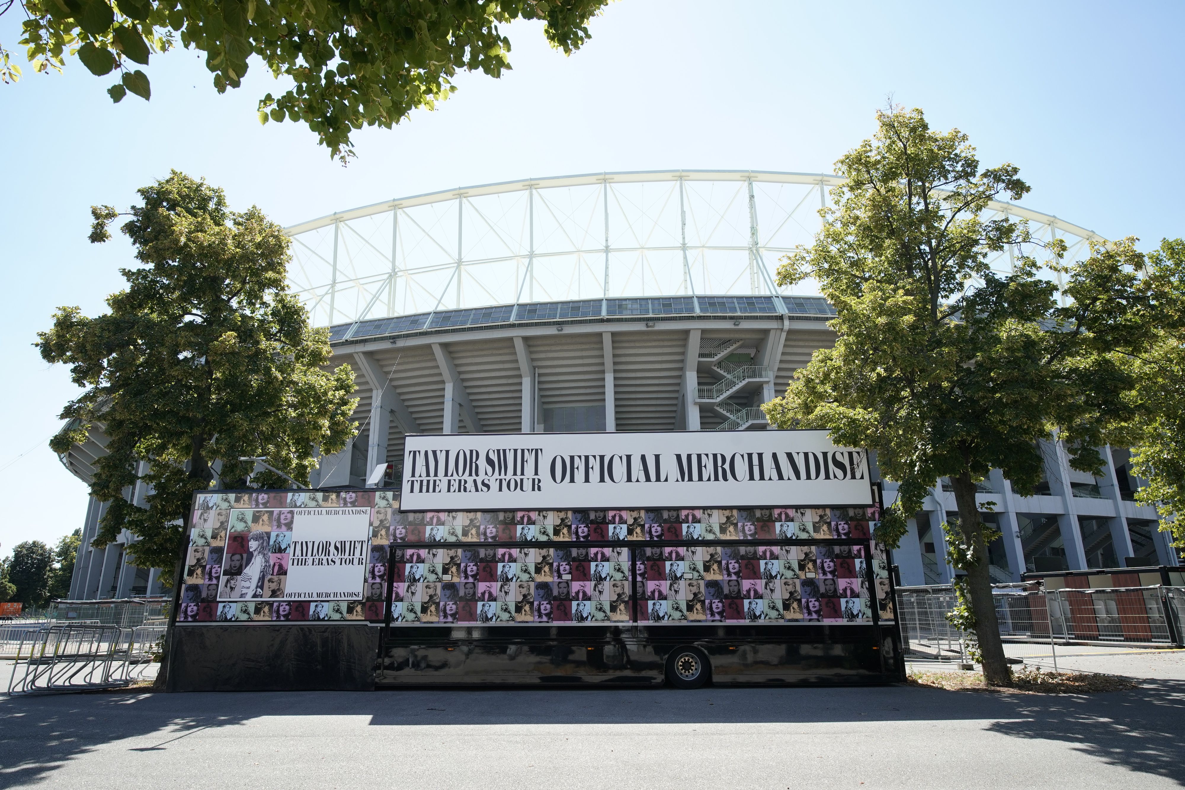 Hier wollte der 19-Jährige in die Menschenmenge rasen, danach mit einer Machete auf Fans losgehen.