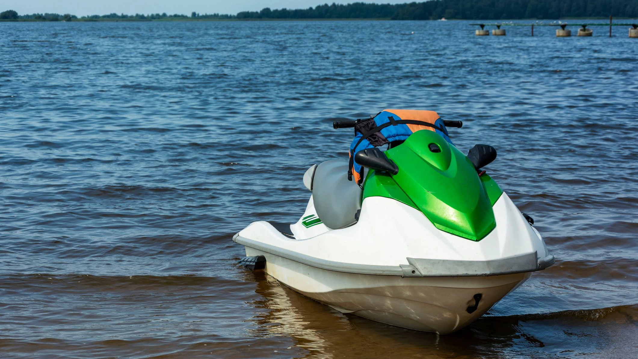 Eine 47-jährige Mutter starb bei einer Jetski-Kollision in Frankreich. Auf dem anderen Jetski befanden sich ihre Zwillingstöchter. (Symbolbild)