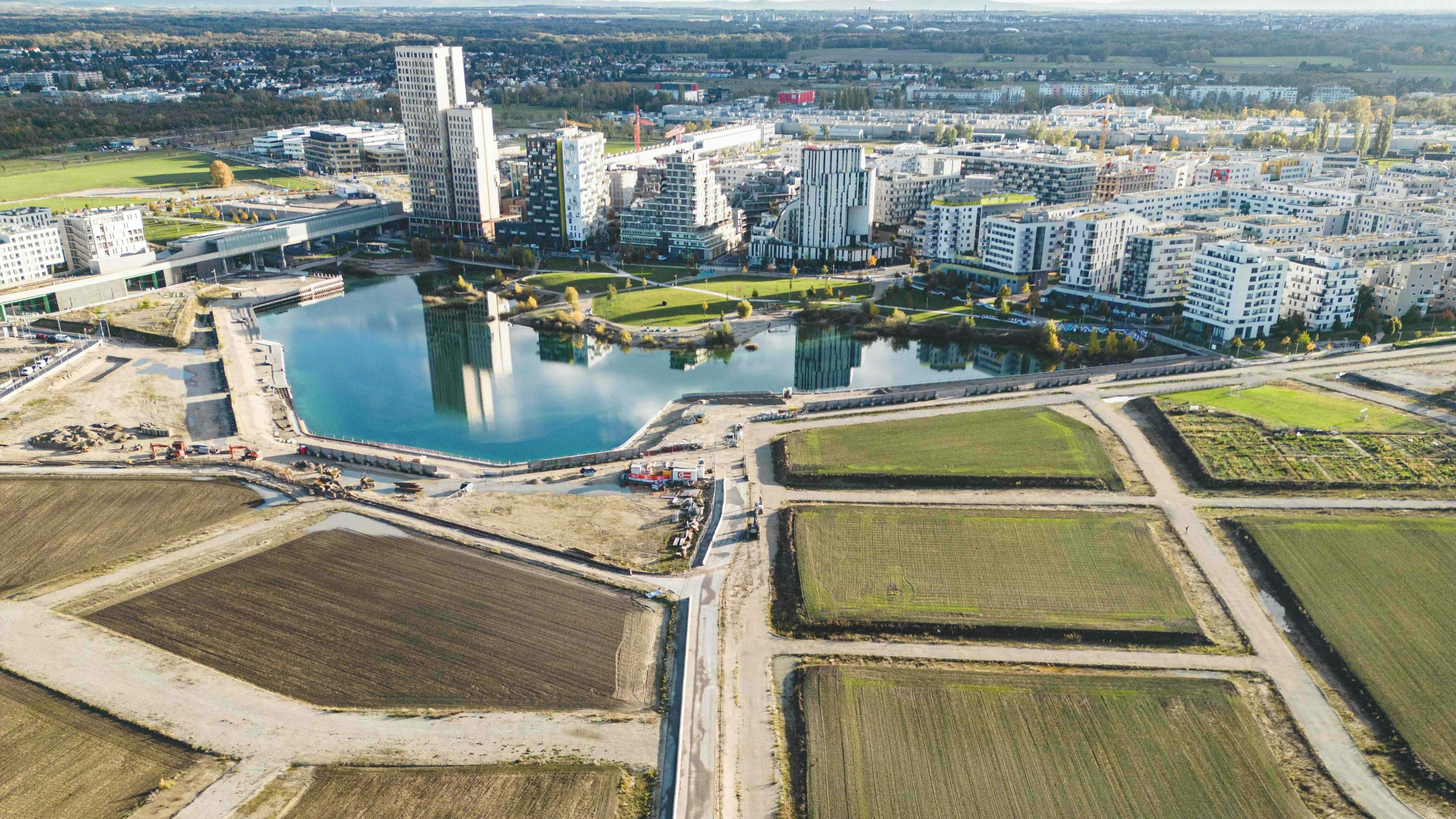 Heute.at - Seestadt bleibt Baustelle! Fertigstellung noch in Ferne