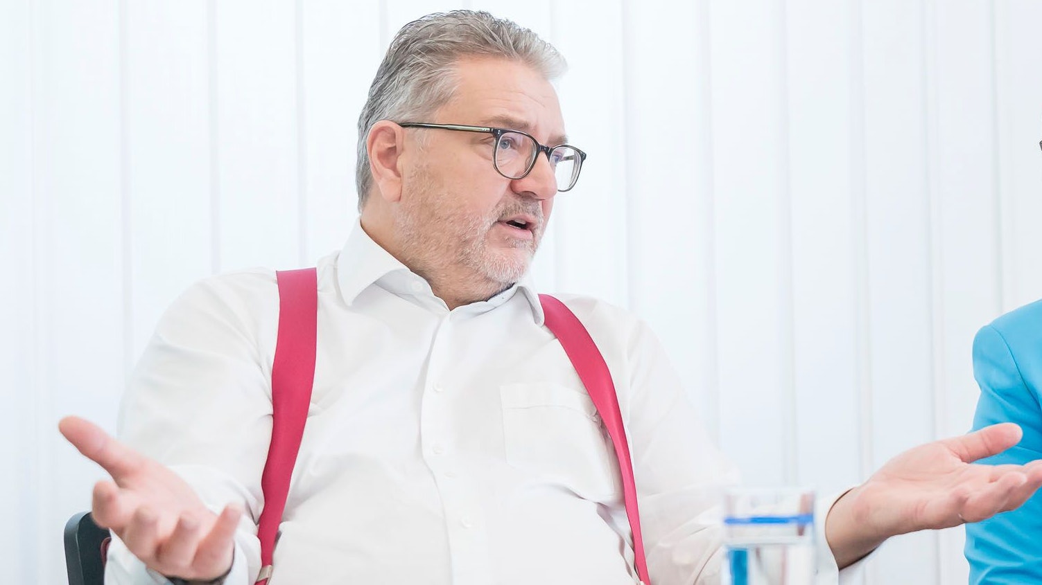 Sozialstadtrat Peter Hacker verteidigt die Mindestsicherung in Wien.