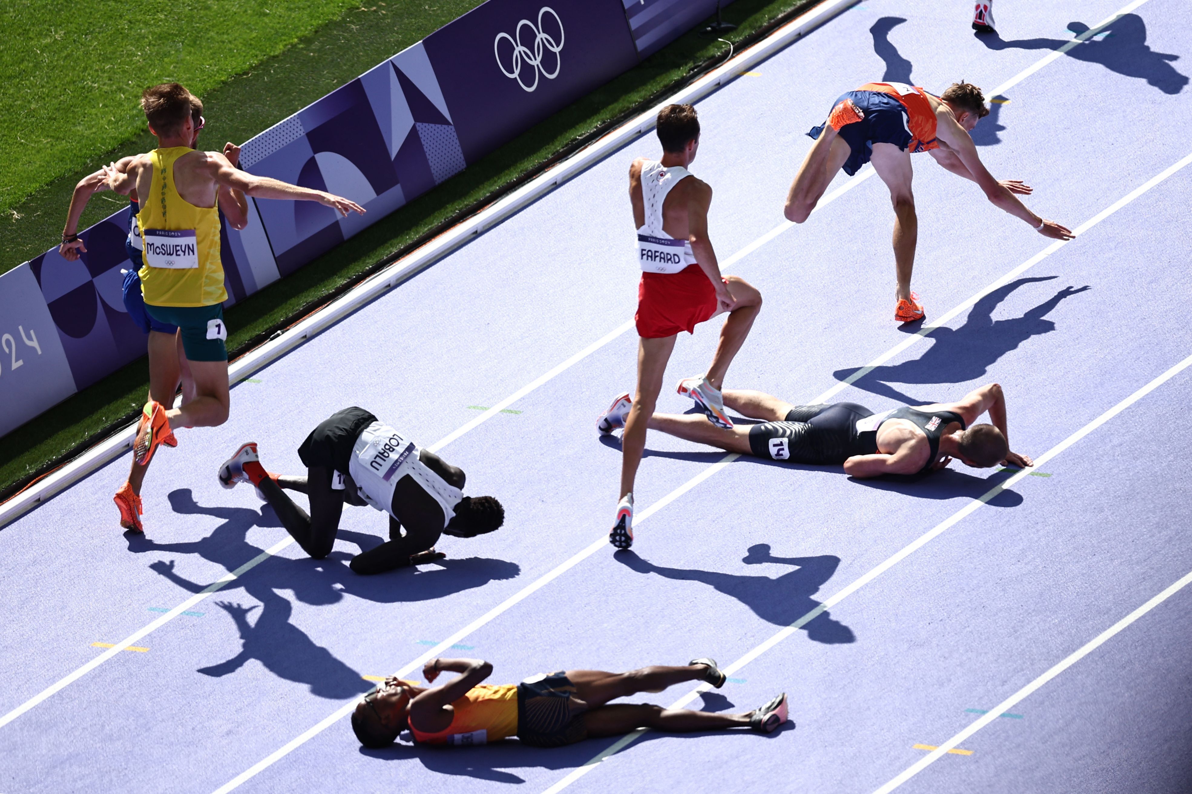 Die Langstreckenläufer am Boden