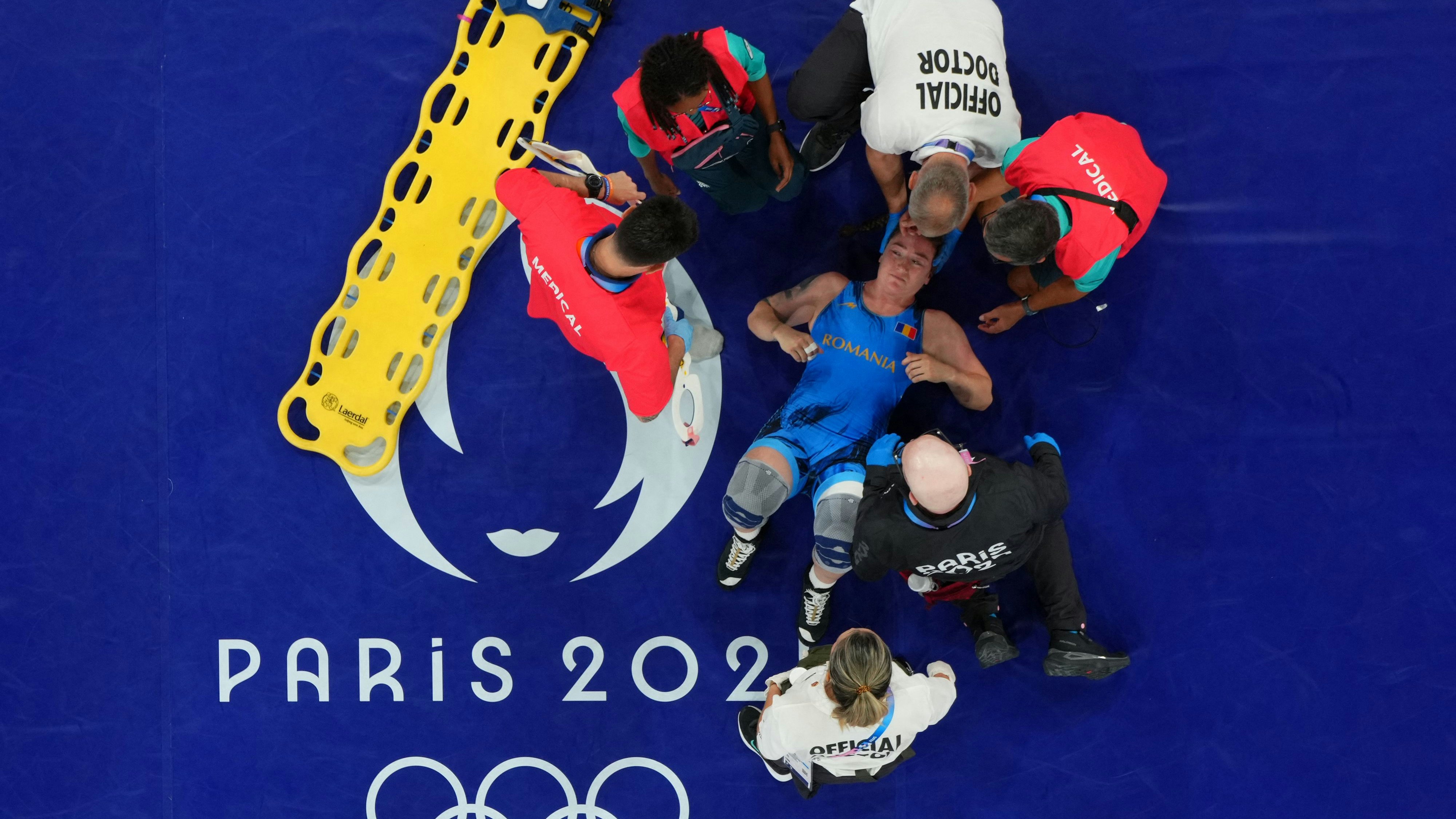 Catalina Axente ist bei ihrem Ring-Kampf verletzt worden. 