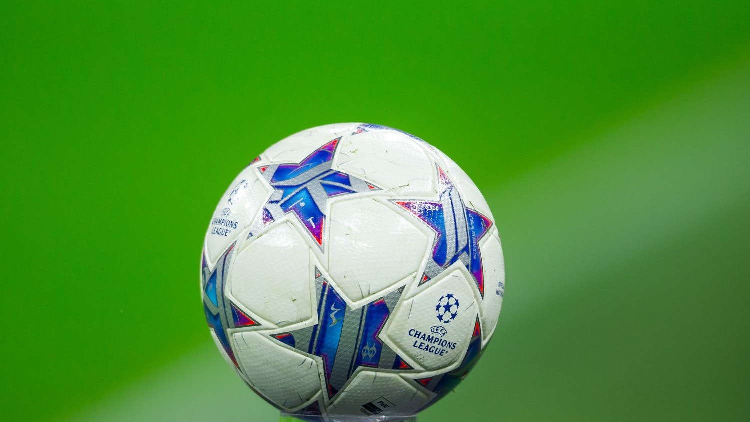 Die neue TV-Rechteperiode im europäischen Fußball beginnt. 