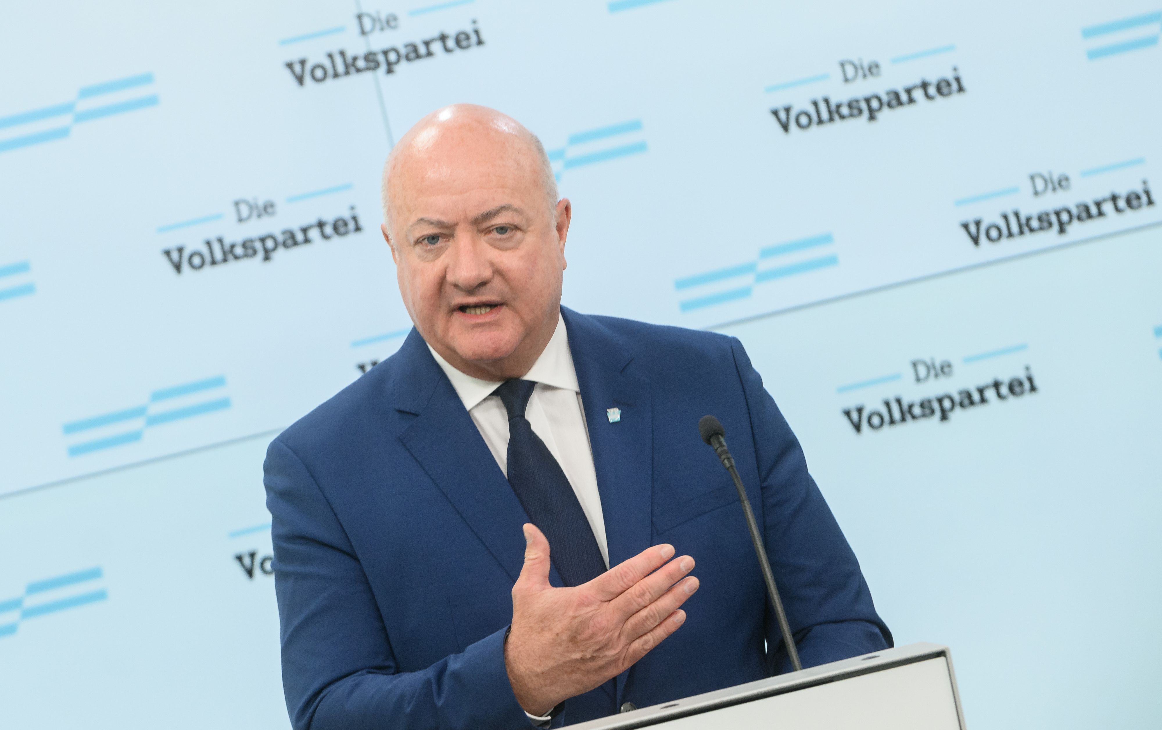 ÖVP-Generalsekretär Christian Stocker übt scharfe Kritik. 