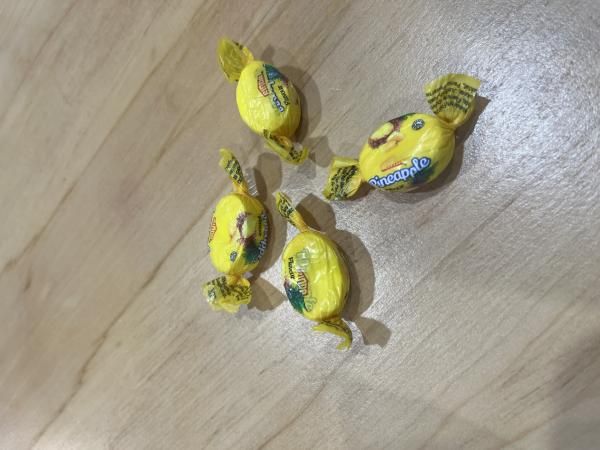 Diese Bonbons haben es in sich. Genauer gesagt beinhalten sie drei Gramm Methamphetamin.