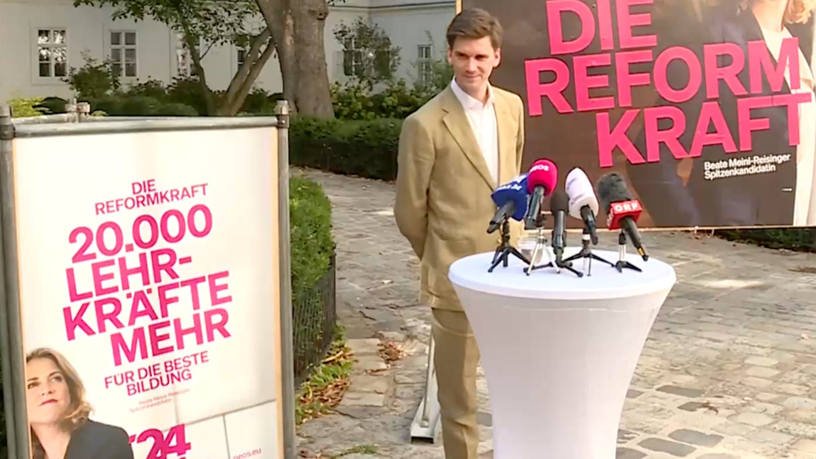 NEOS: Erste Plakate und Wahlkampf-Kernthemen