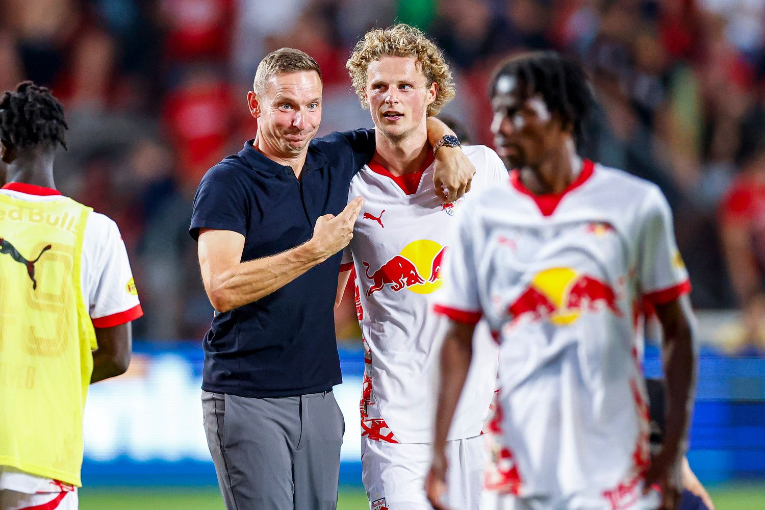 Red Bull Salzburg feiert den Aufstieg in der Champions-League-Qualifikation. 